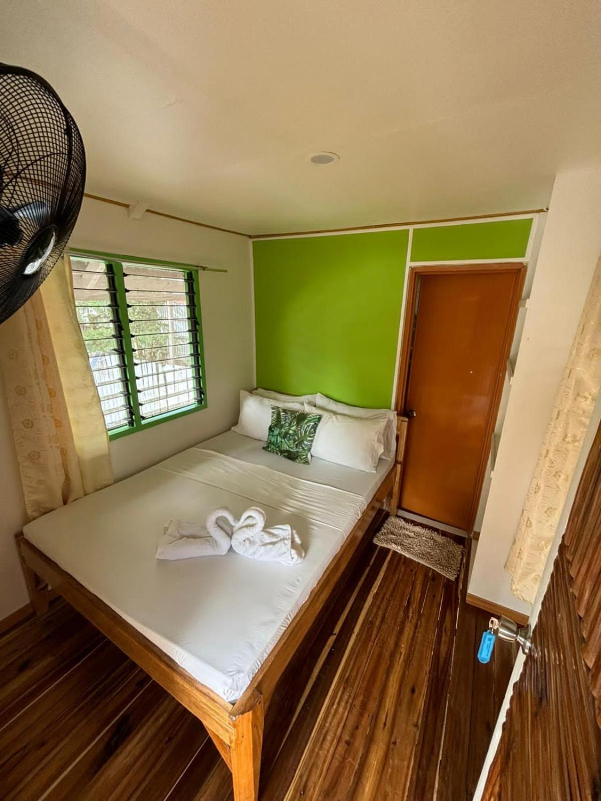 Double Room with Private Bathroom - Photo 1