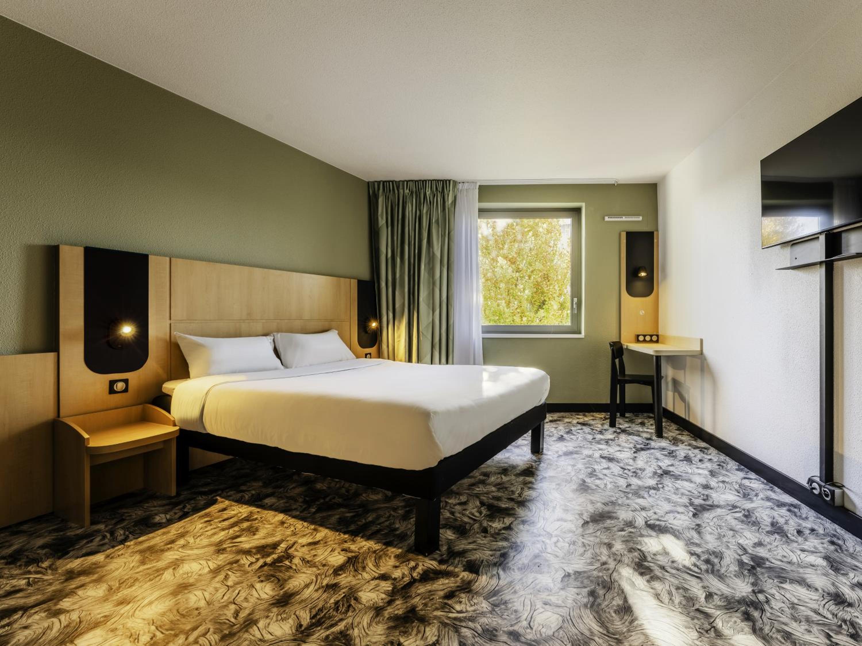 Double Room - Disability Access - Photo 4