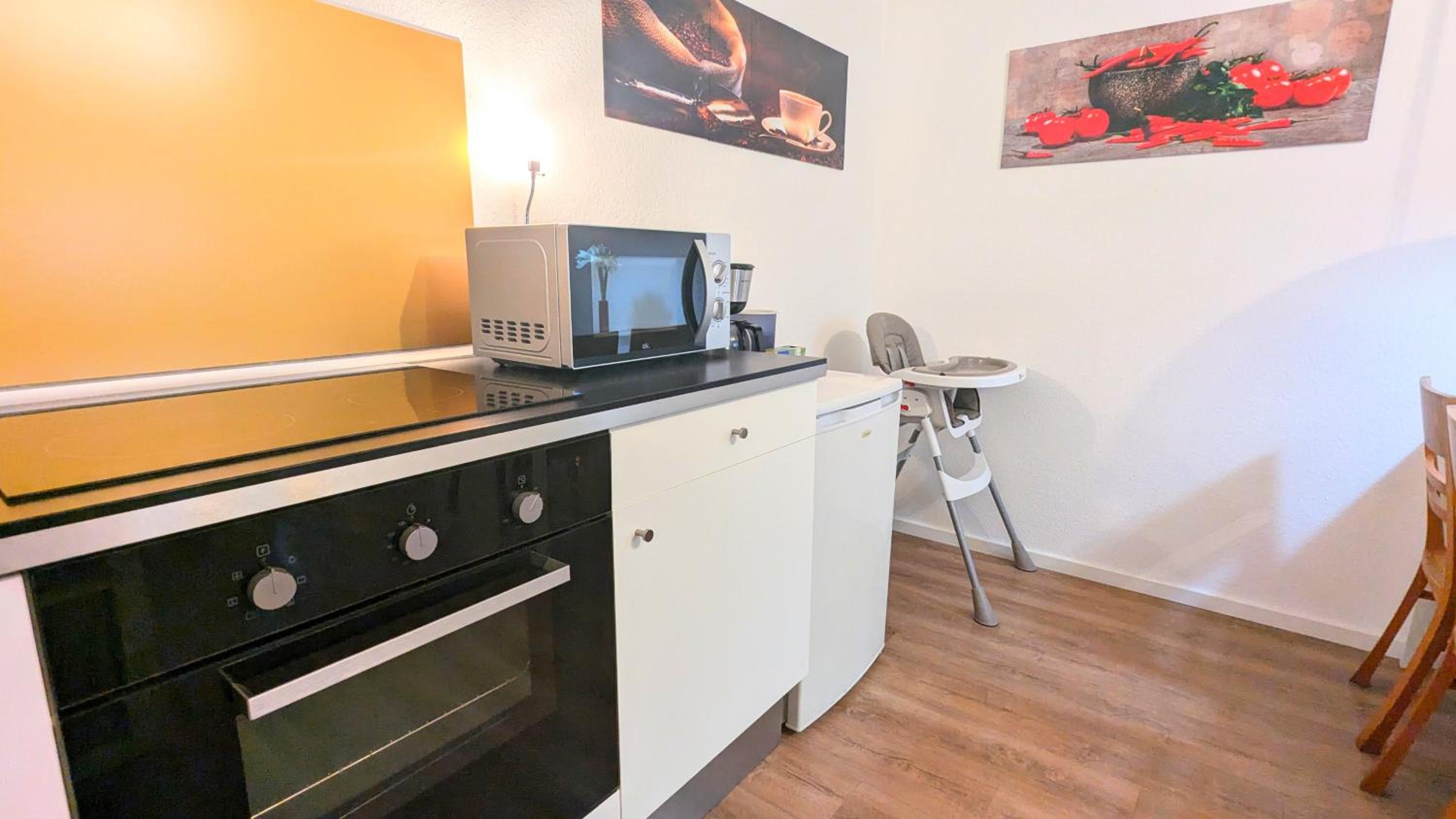 Two-Bedroom Apartment - Photo 7