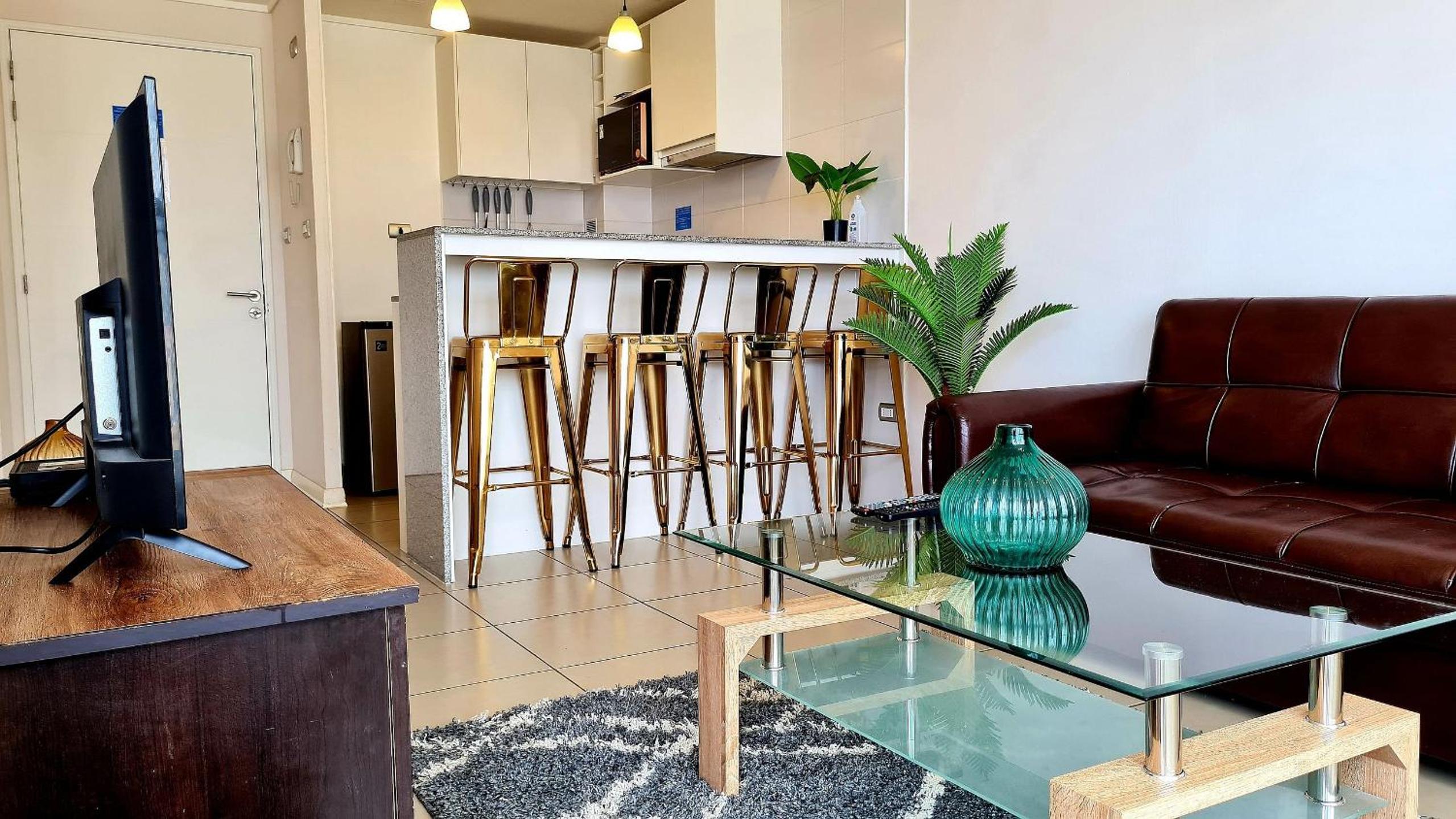 One-Bedroom Apartment with Balcony photo 1
