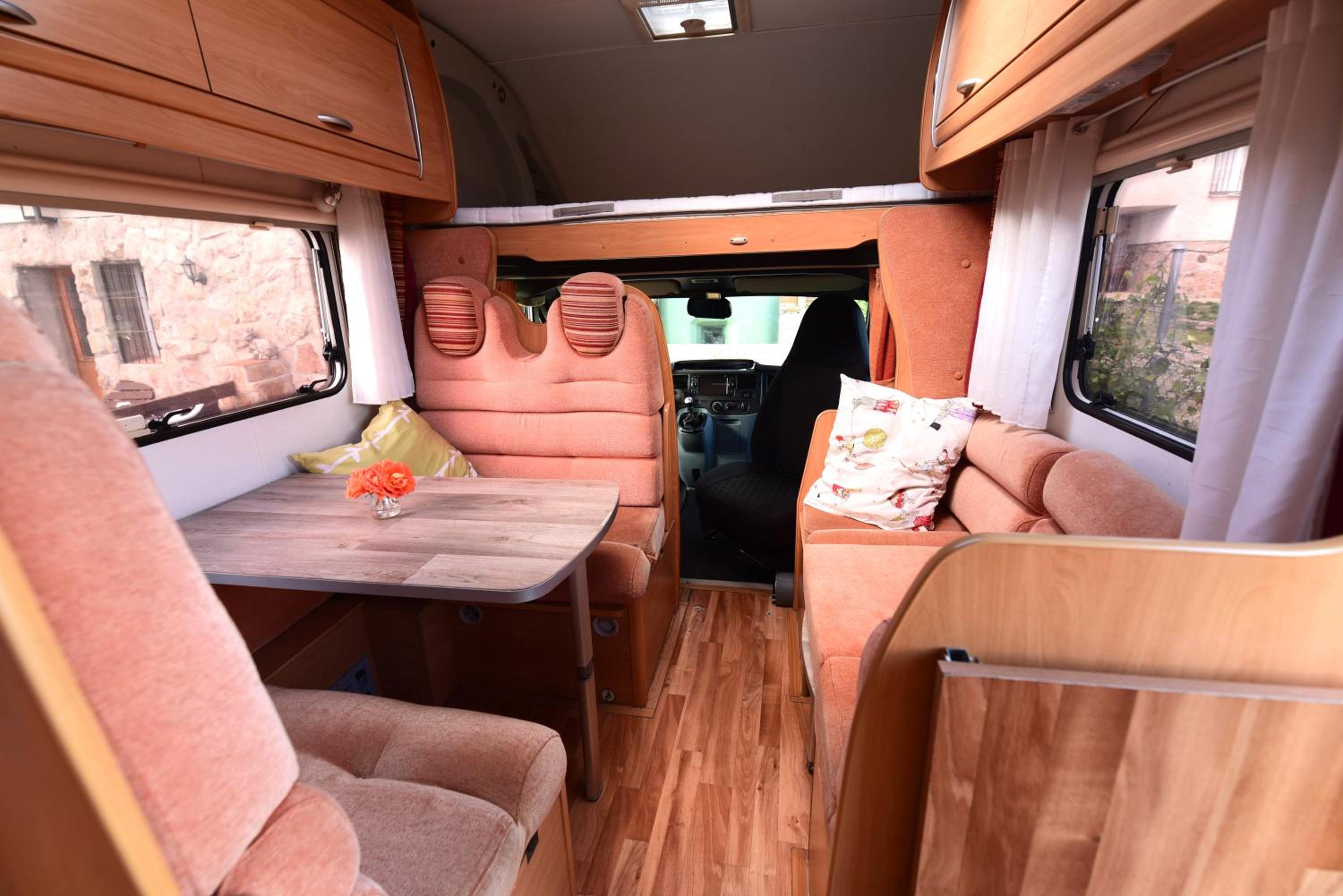 Caravan photo 3