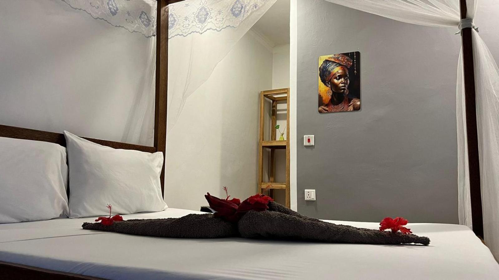 Small Double Room photo 1