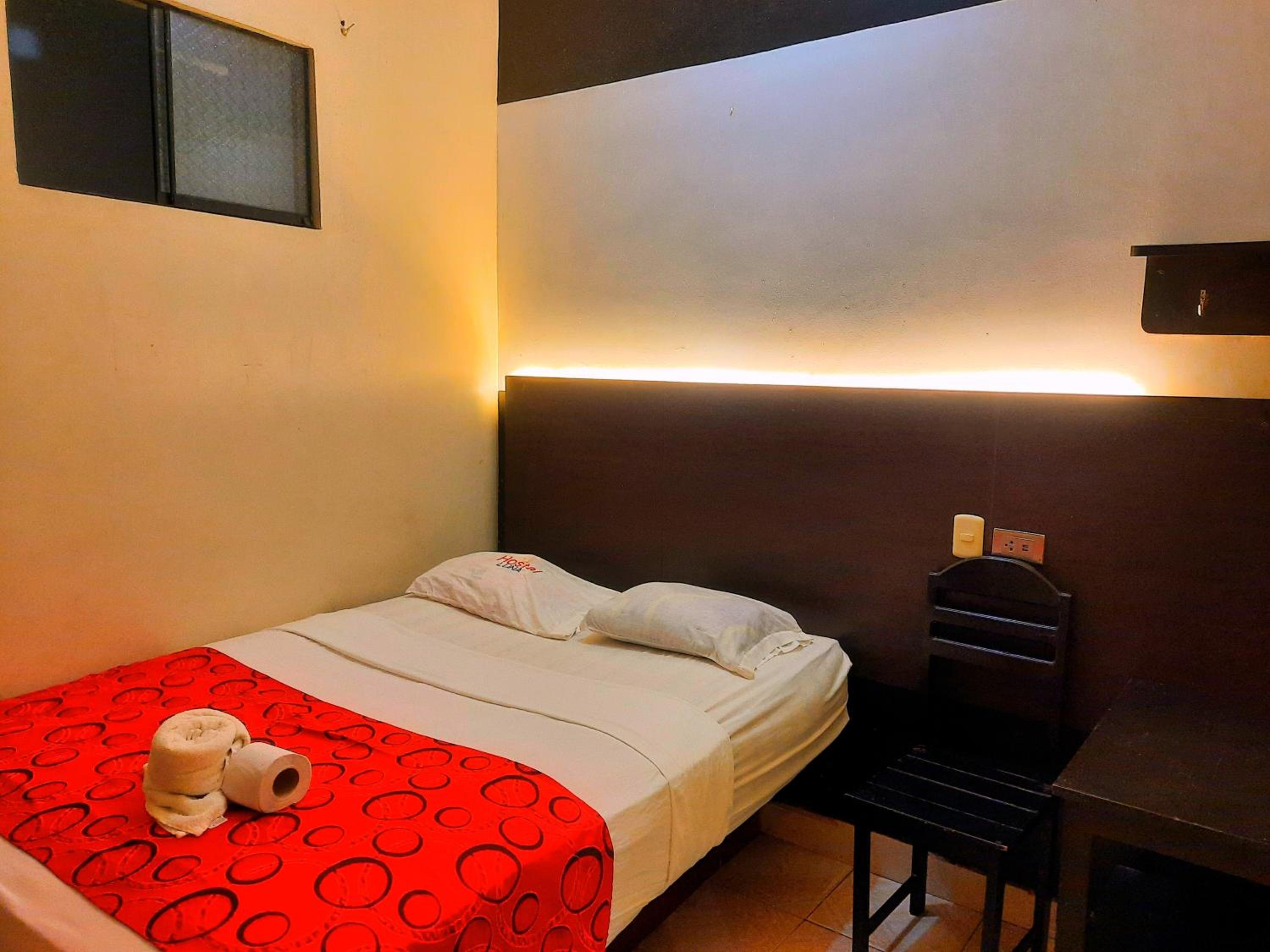 Standard Double Room with Fan photo 3