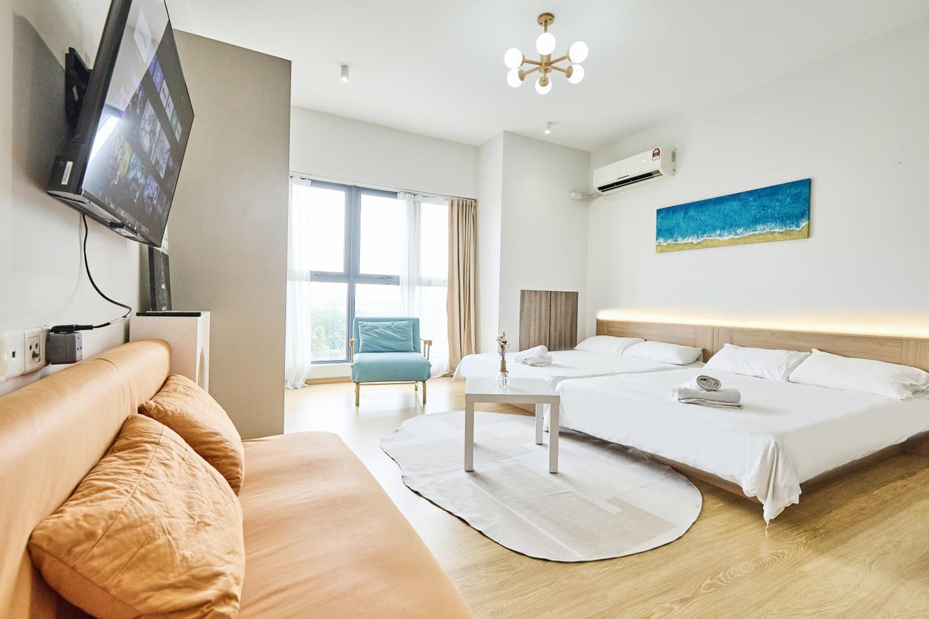One-Bedroom Apartment