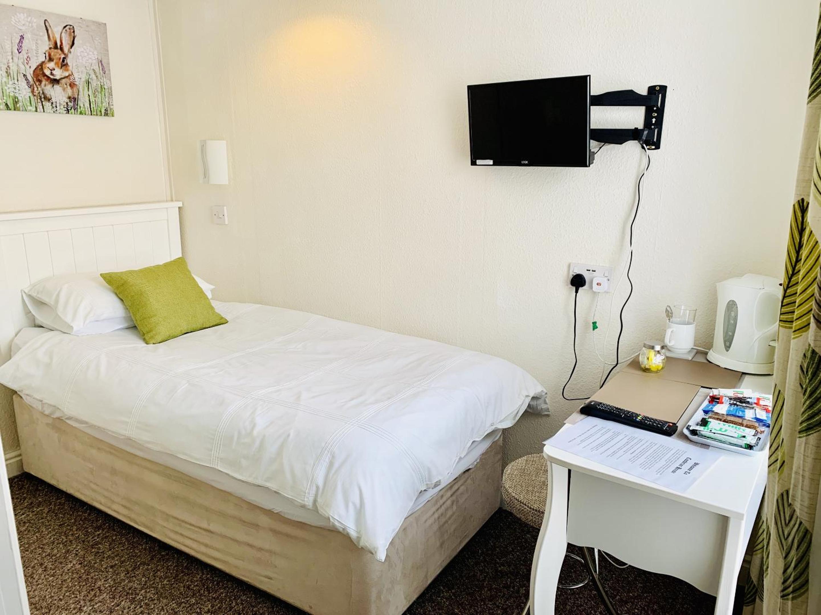 Single Room photo 1