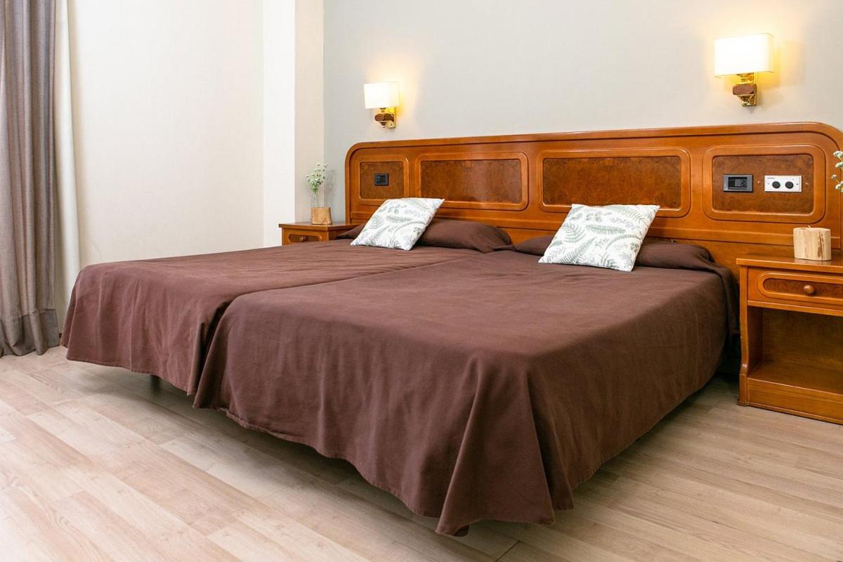 Single Room with Balcony