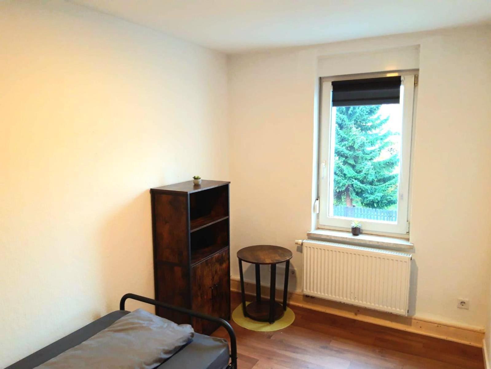 Three-Bedroom Apartment photo 2