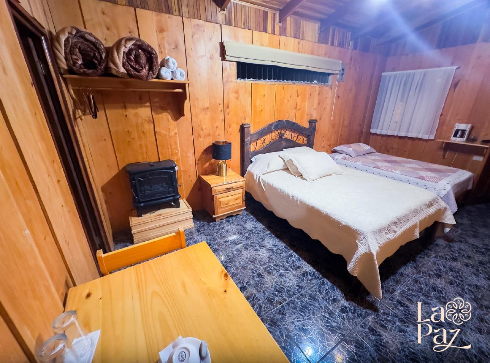 Triple Room photo 2