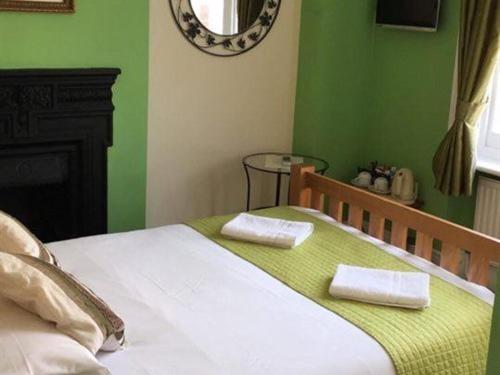 Double Room with Private Bathroom photo 2