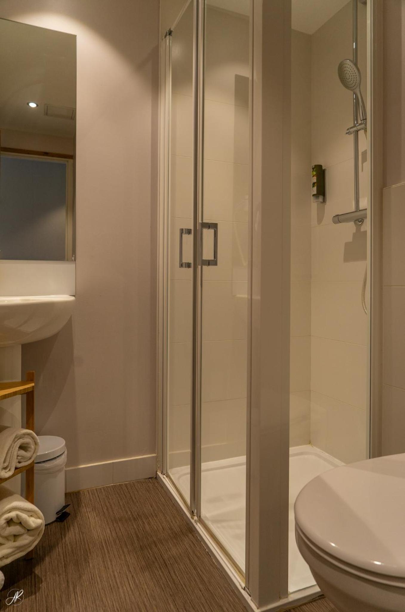 Superior Double or Twin Room - North Side photo 2