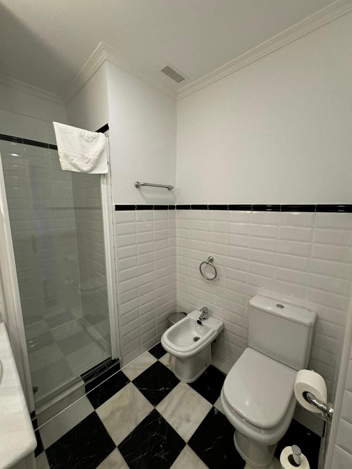 Standard Single Room photo 3