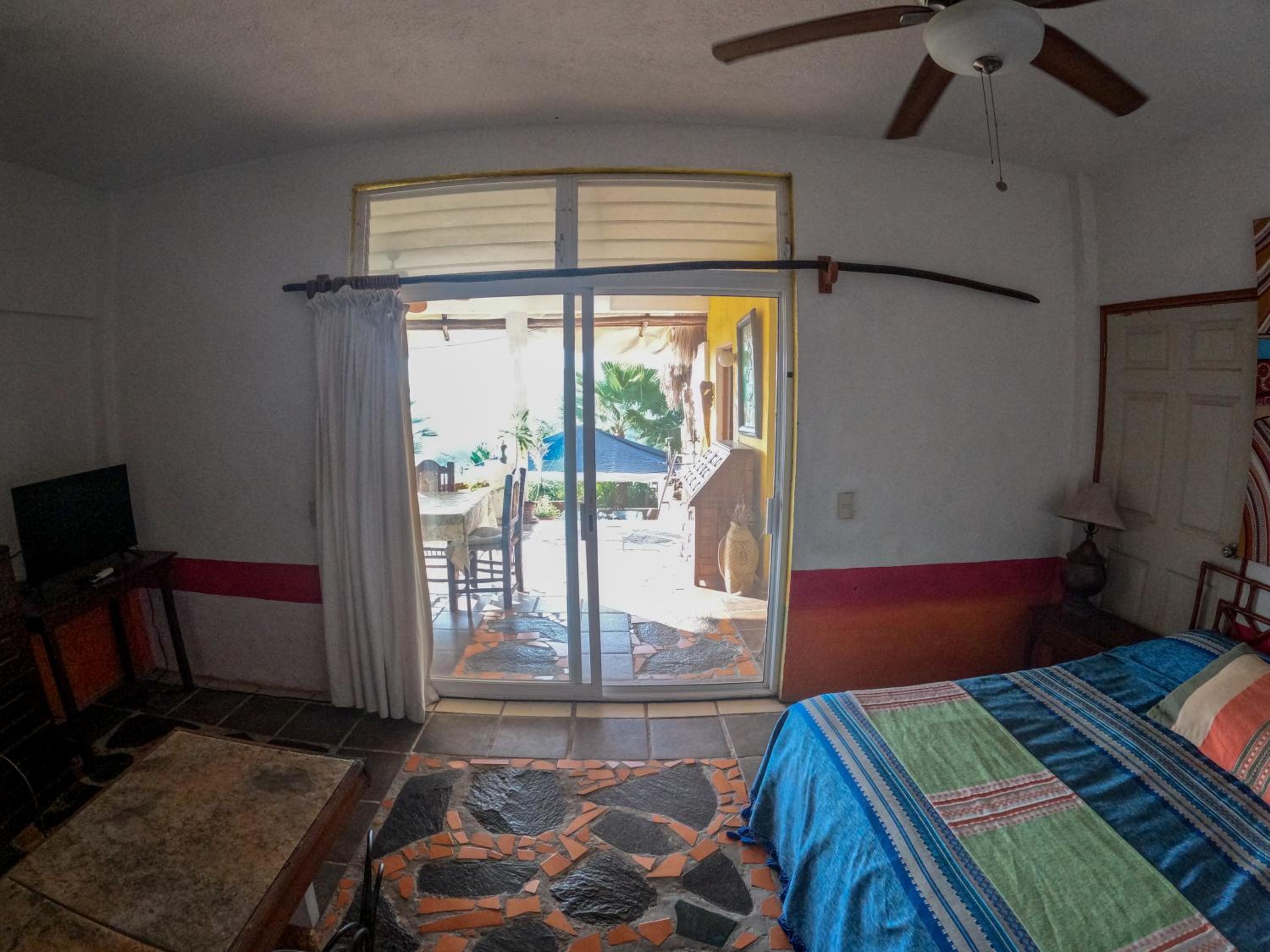 Studio with Balcony photo 2