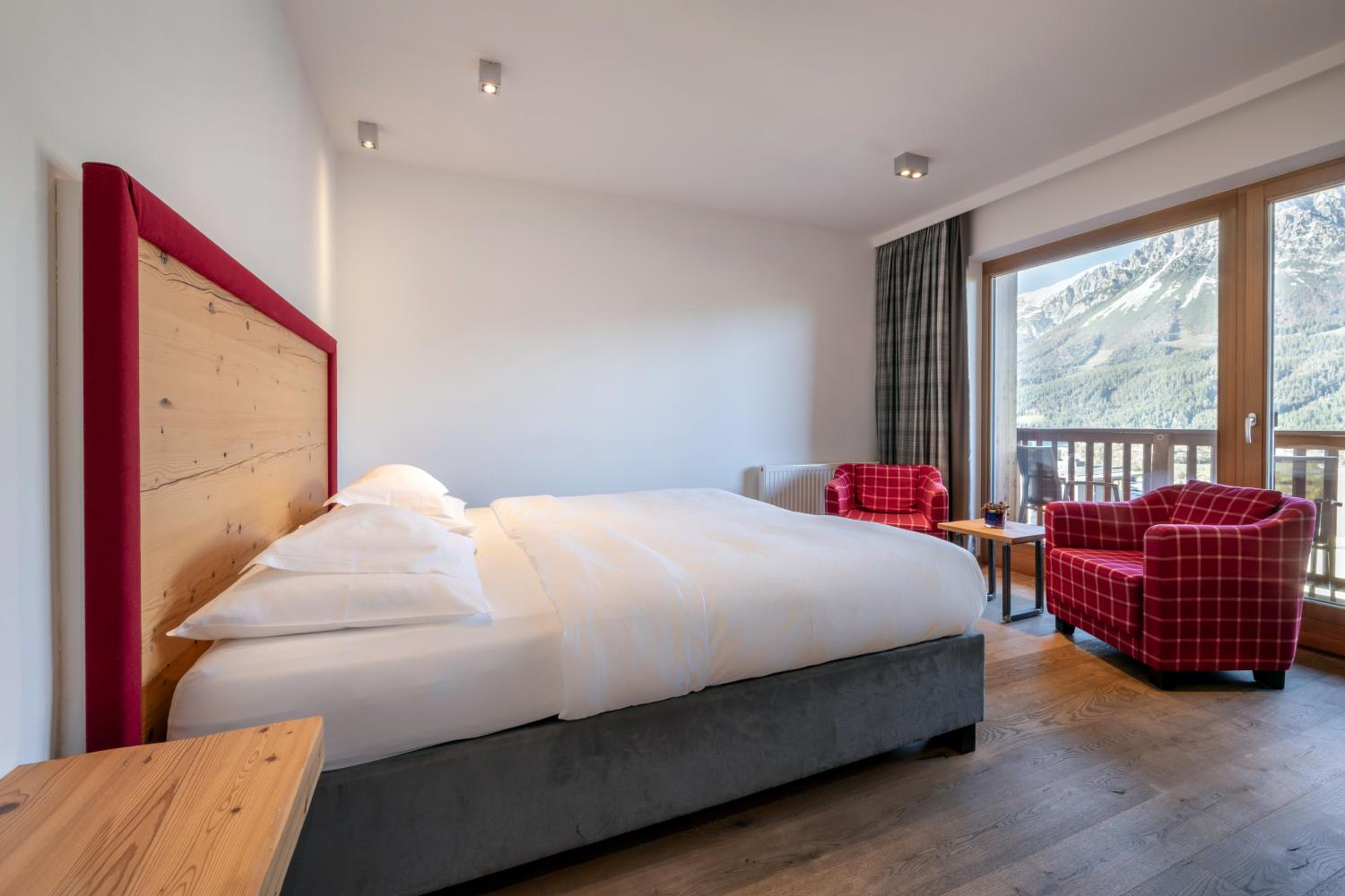 Deluxe Double Room - Photo 1