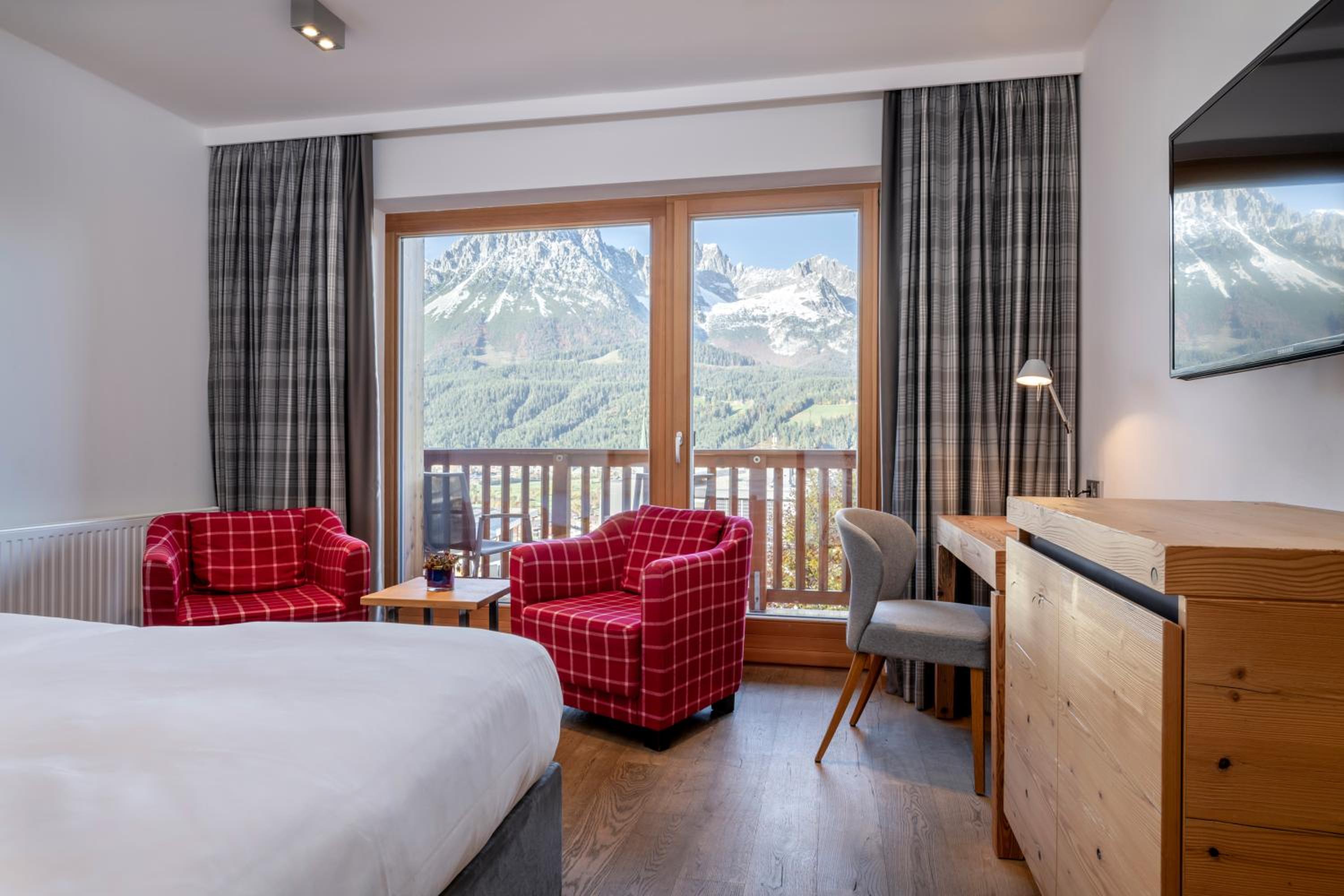Deluxe Double Room - Photo 2