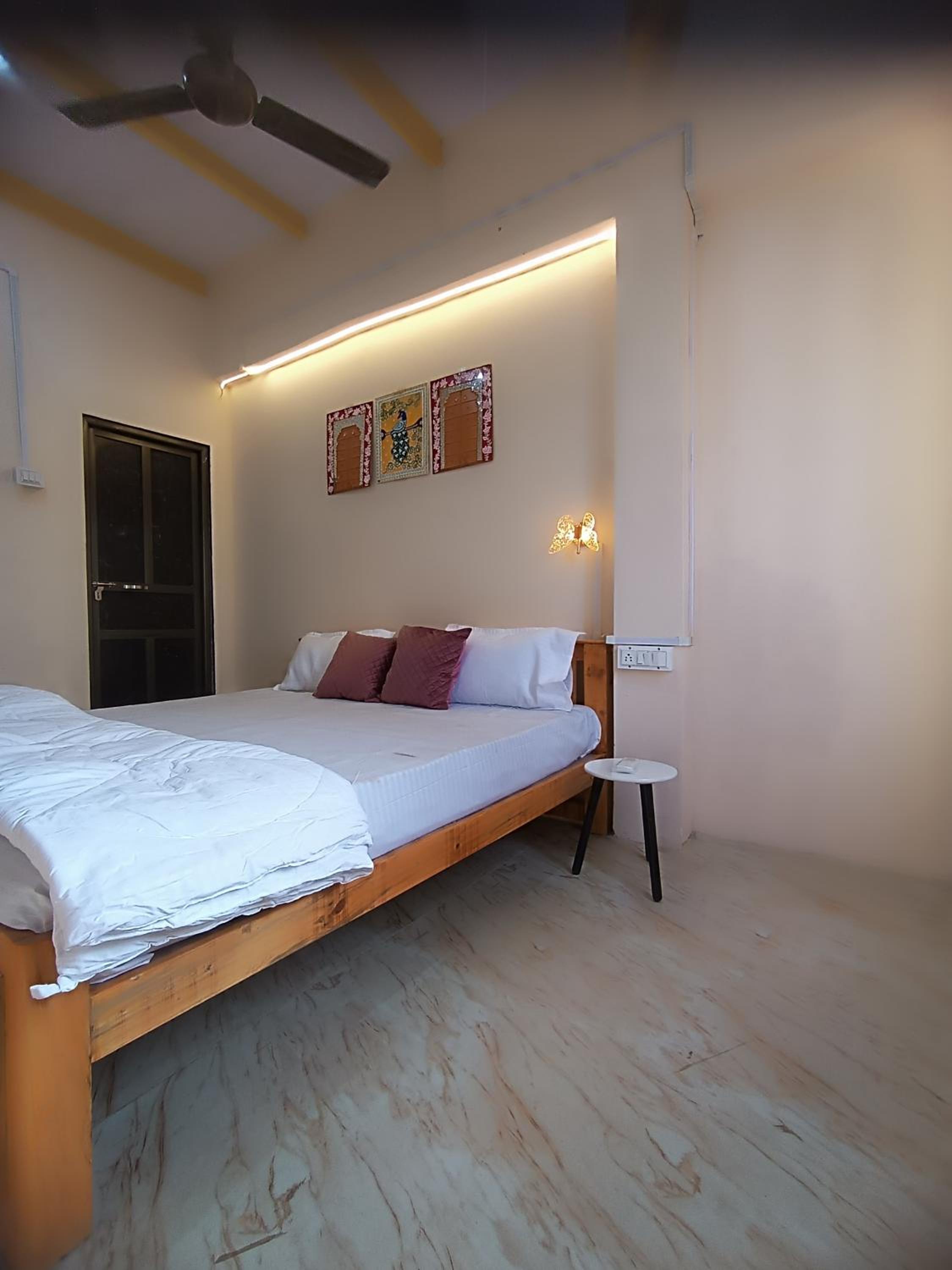Deluxe Double Room photo 3