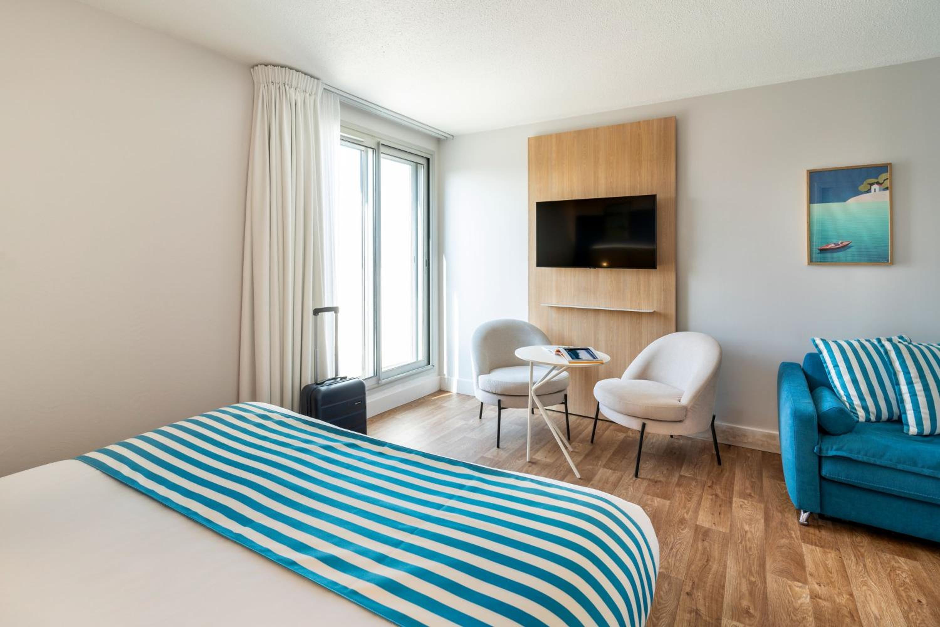 Comfort Room with Terrace and Sea View  - Photo 5