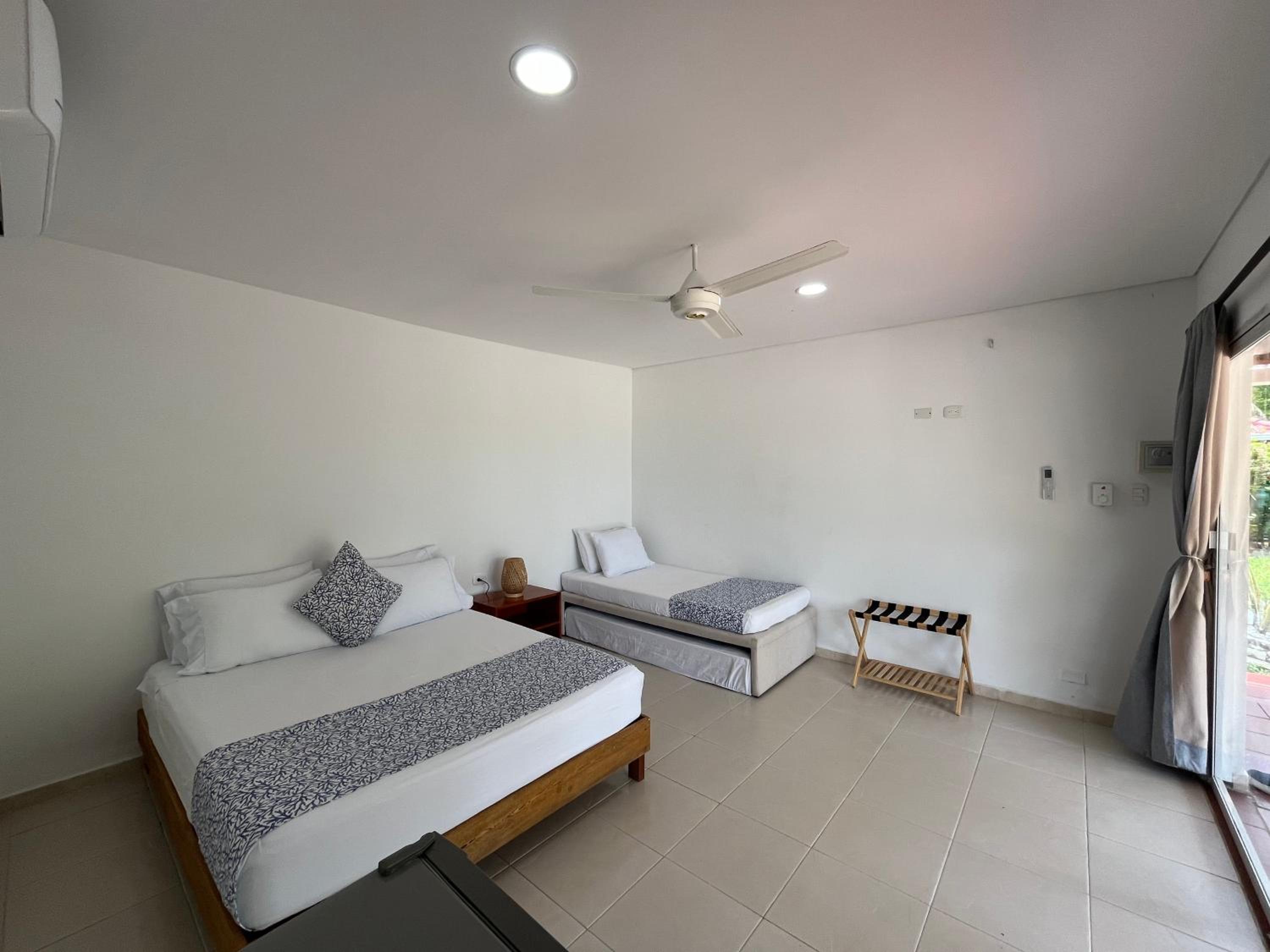 Quadruple Room with Garden View photo 3