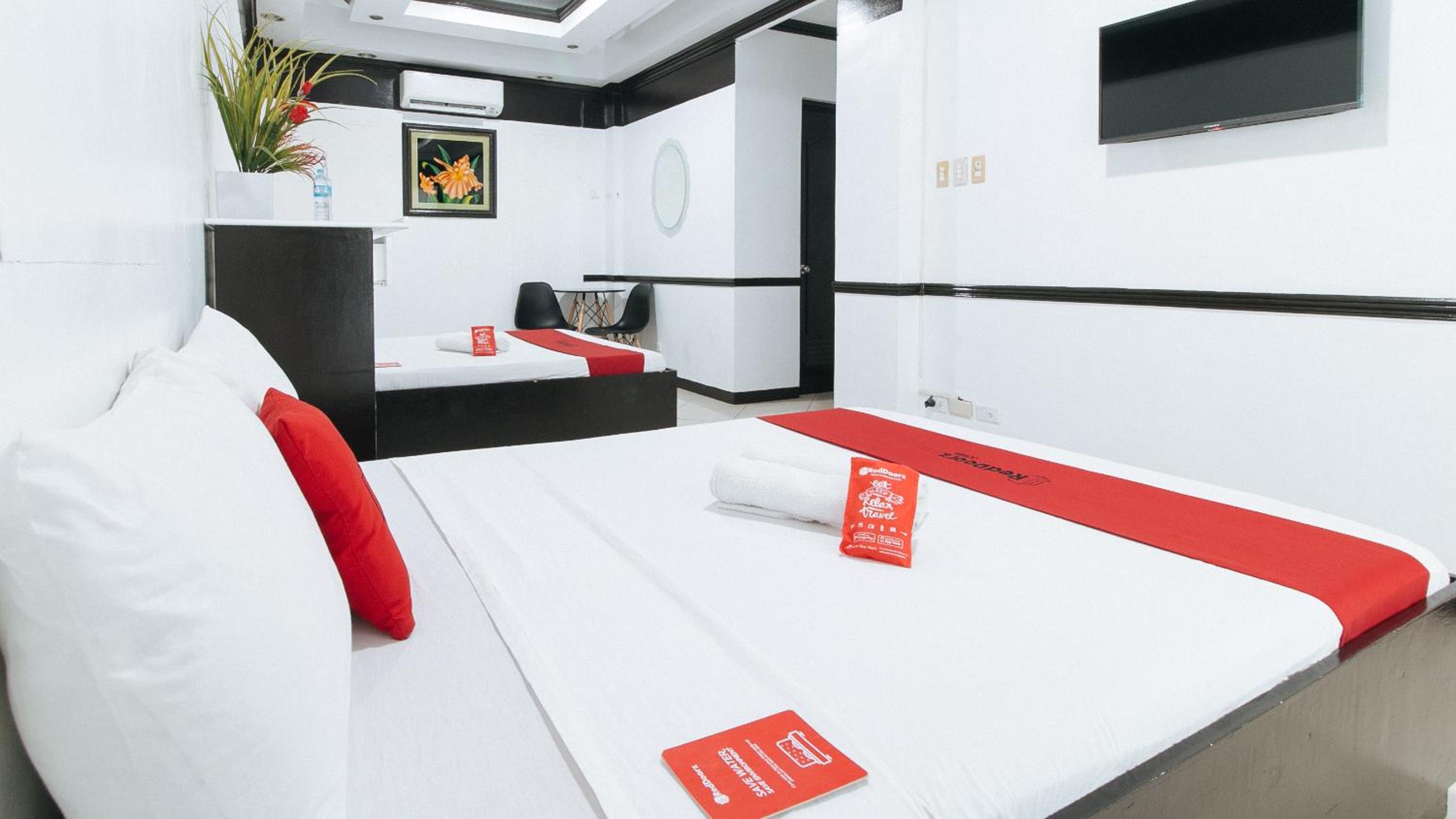 Quadruple Room - Photo 4