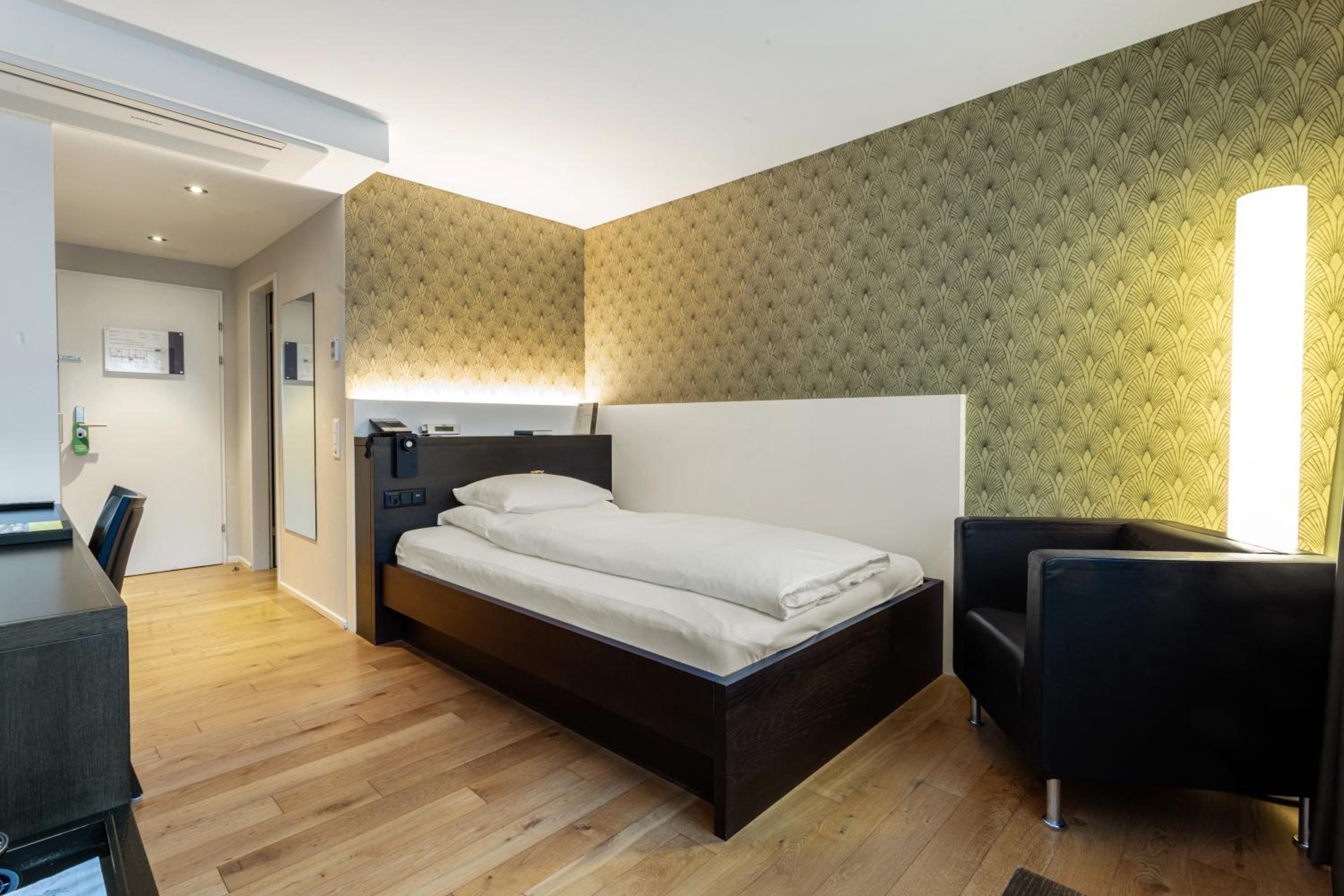 Superior Single Room with Air Conditioning photo 1