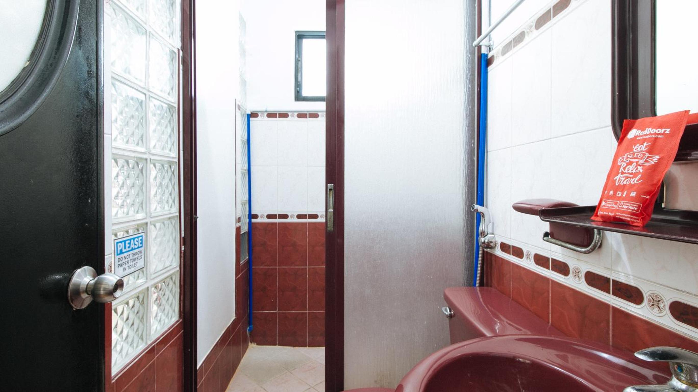Quadruple Room - Photo 12