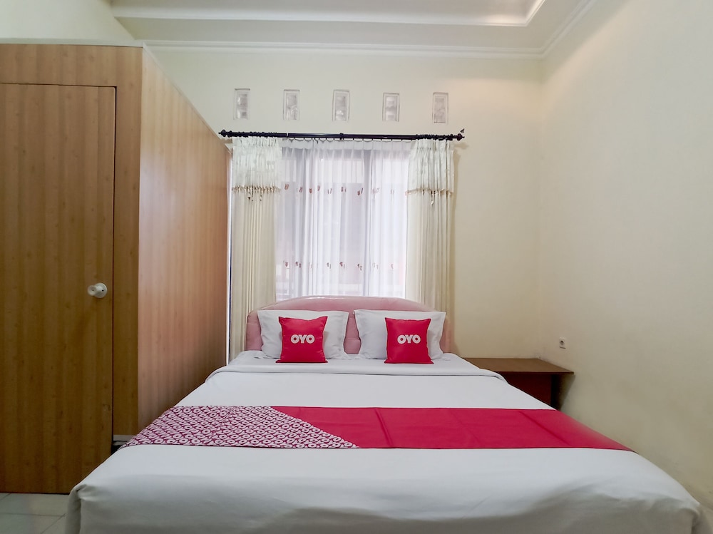 Standard Double Room photo 3