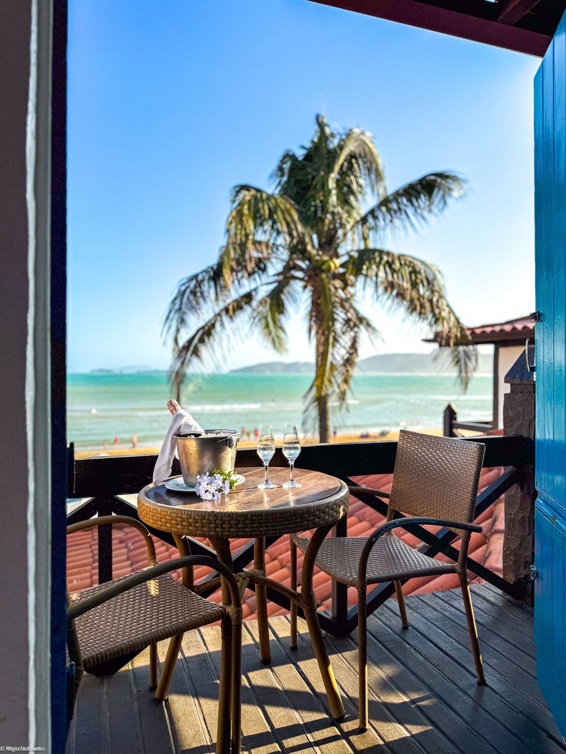 Deluxe Double Room with Side Sea View photo 2