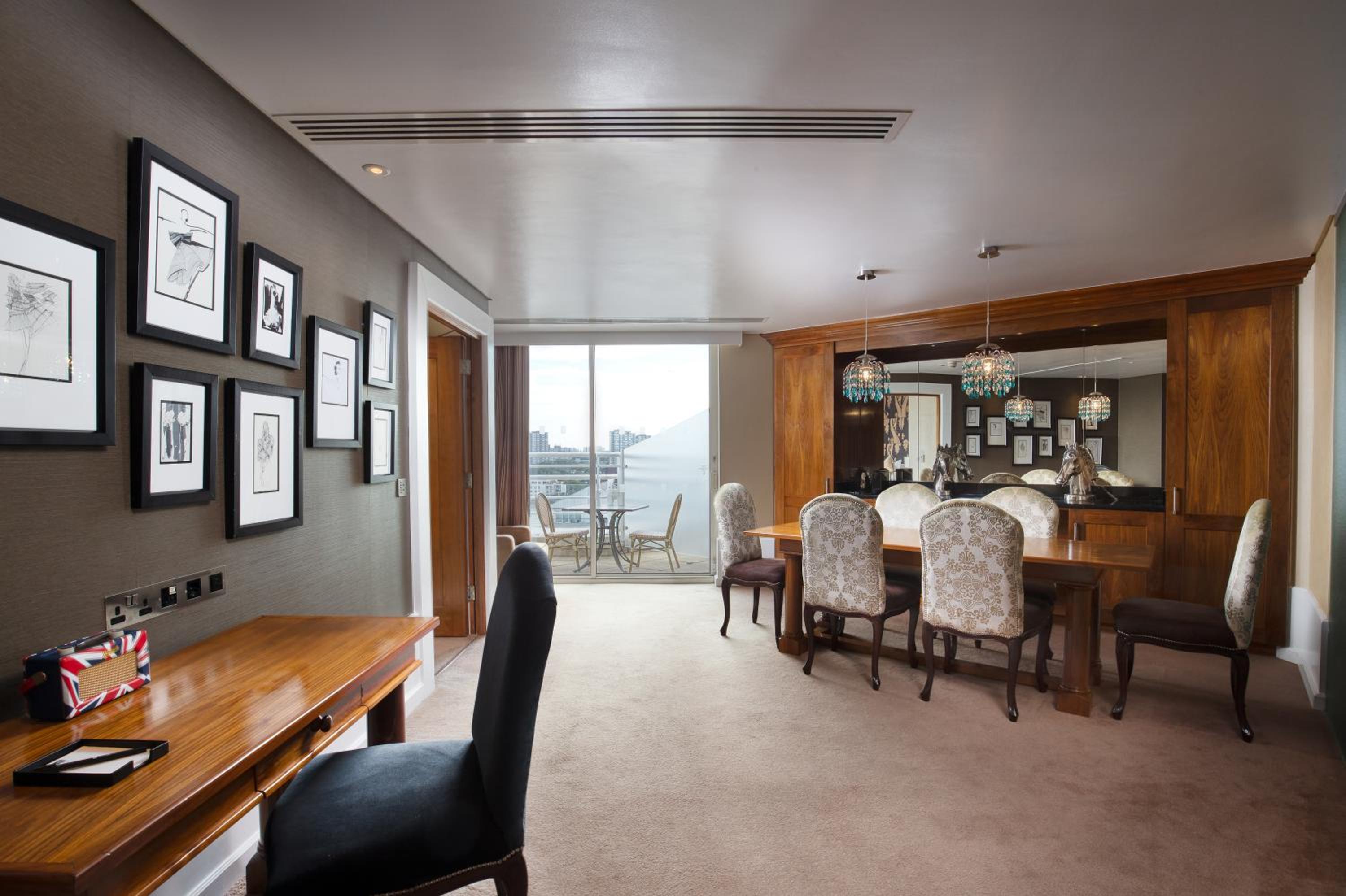 Savile Penthouse Suite photo 3