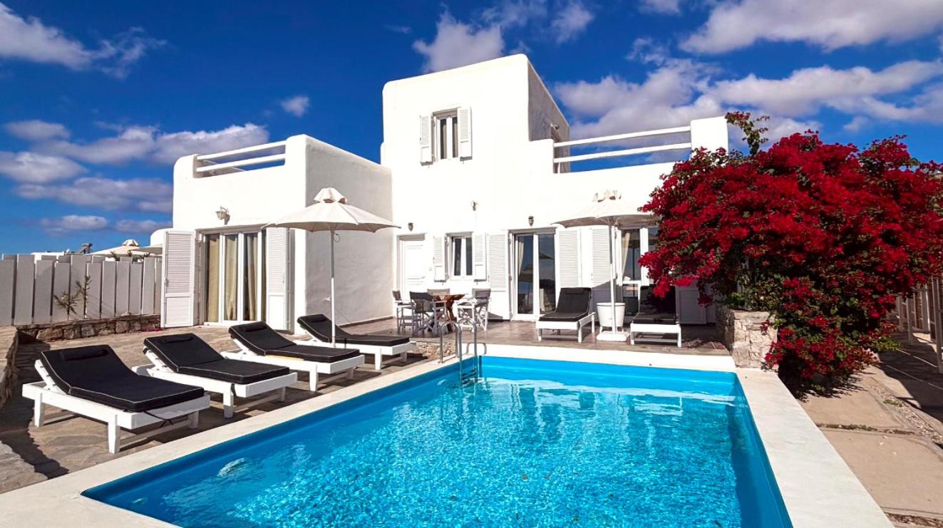 Three Bedroom Villa with Sea View & Private Pool  photo 3