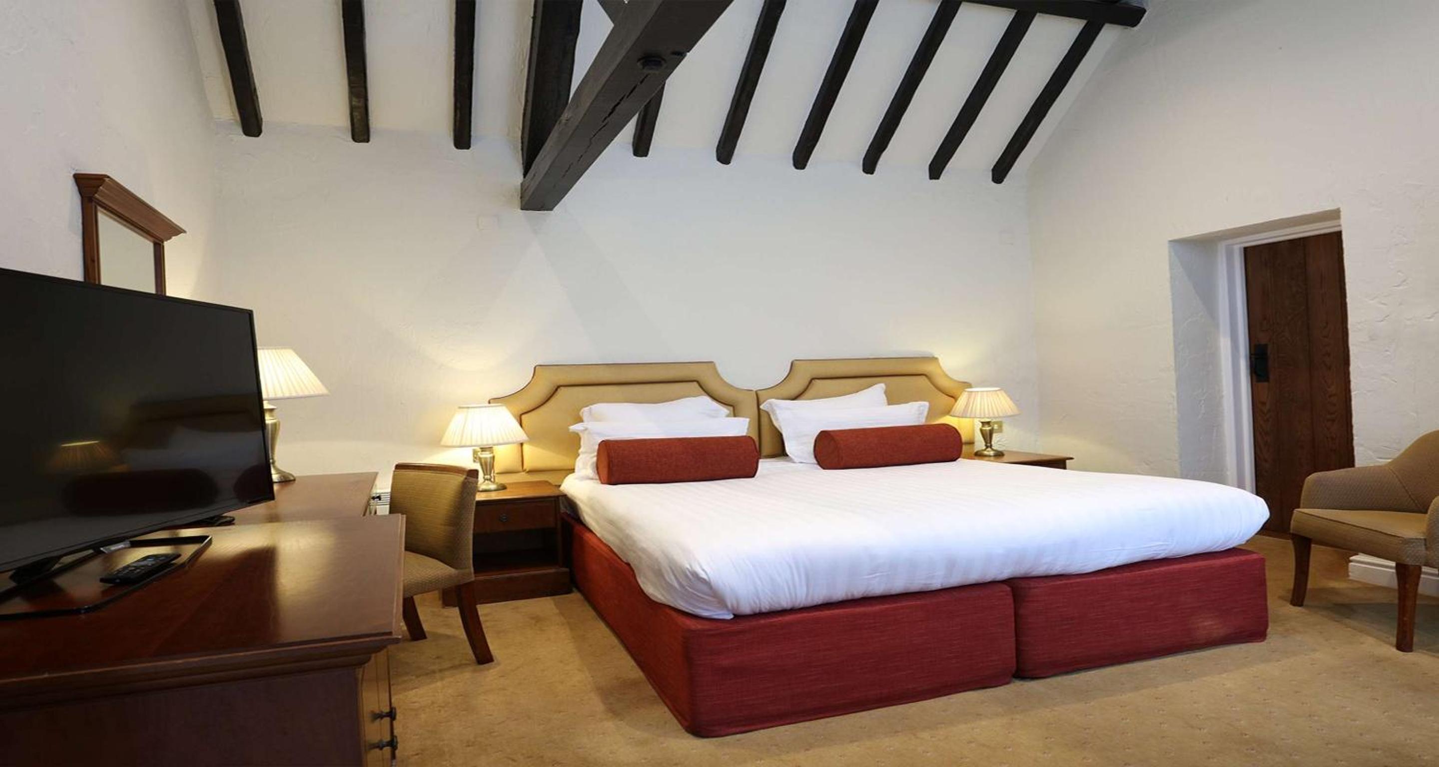 Standard Twin Room - Non-Smoking photo 1