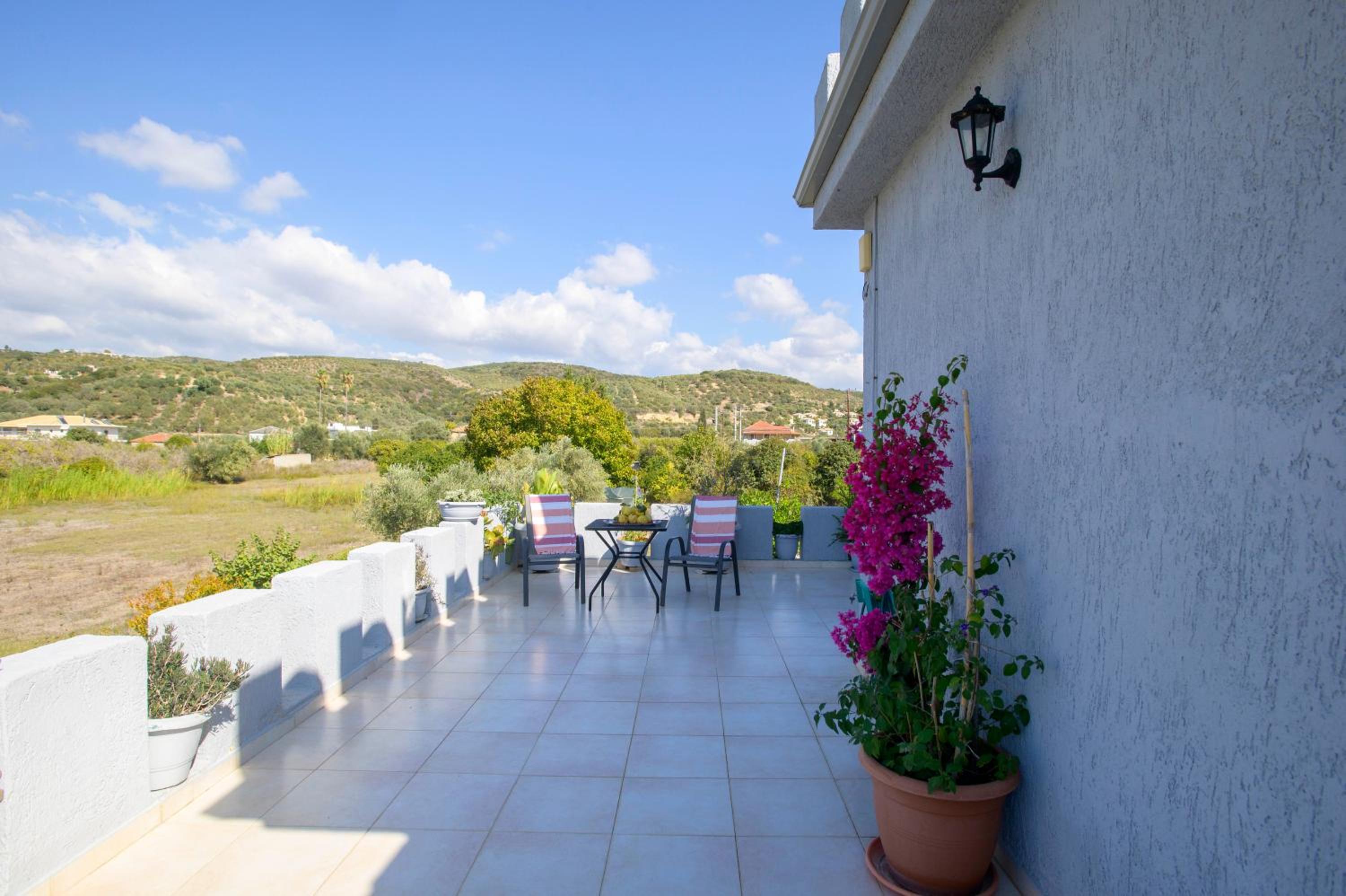 Double Room with Terrace - Photo 9