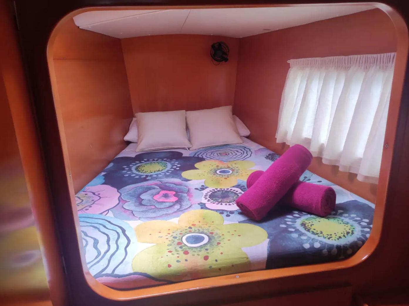 Mobile Home photo 3