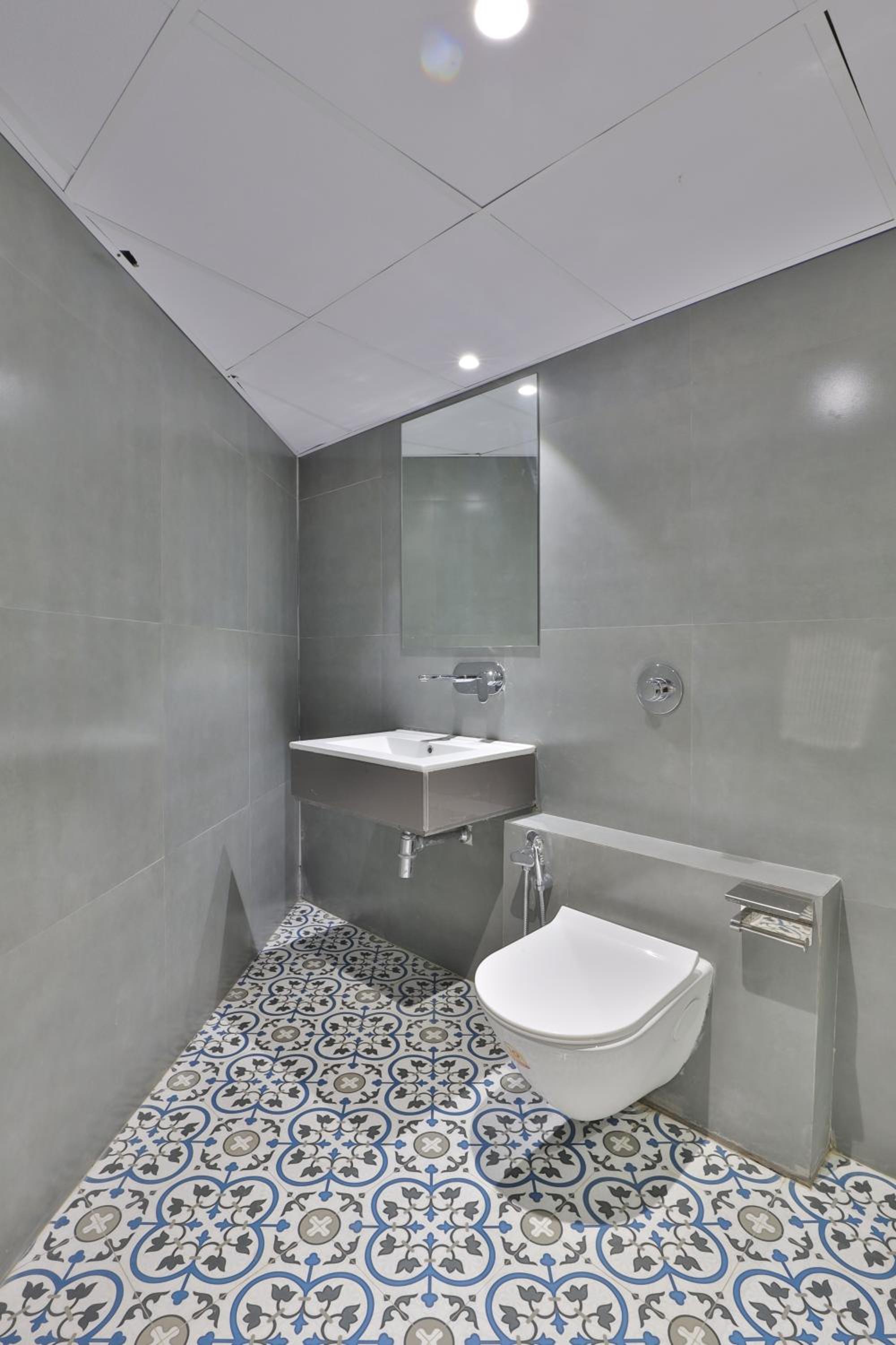 Deluxe King Room photo 2