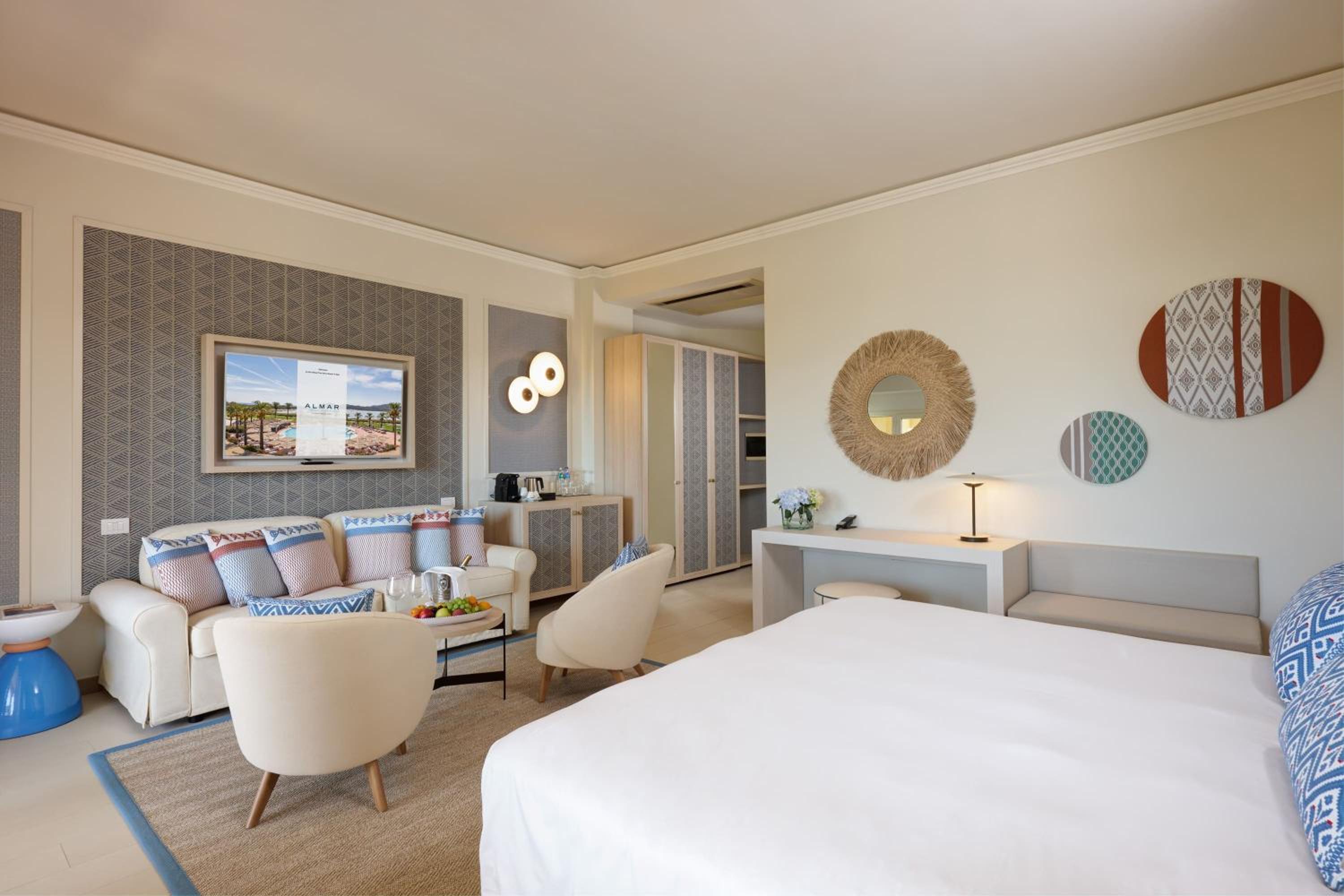 Junior Suite Bay Side - Photo 4