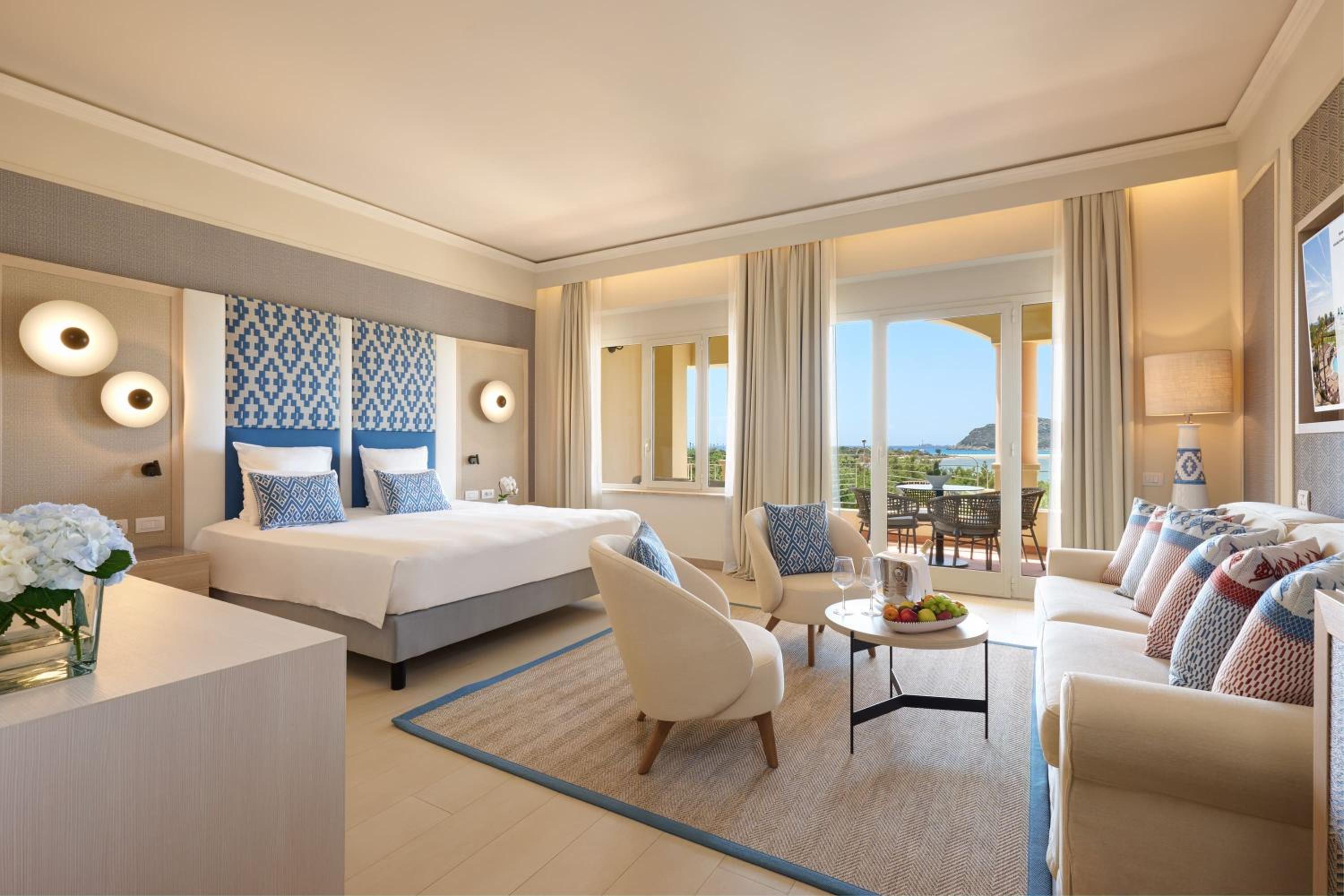 Junior Suite Bay Side - Photo 1