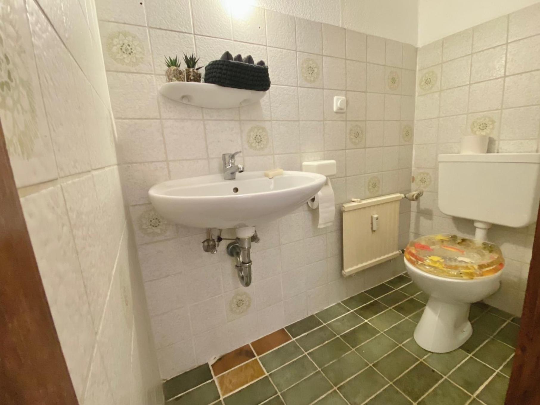 Two-Bedroom Apartment with Balcony photo 3