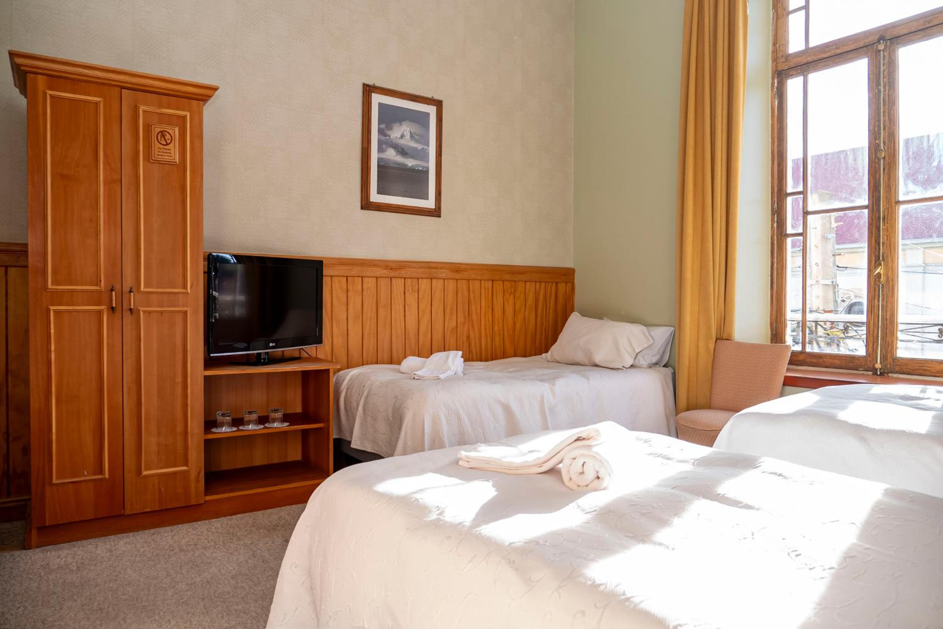 Standard Triple Room photo 3