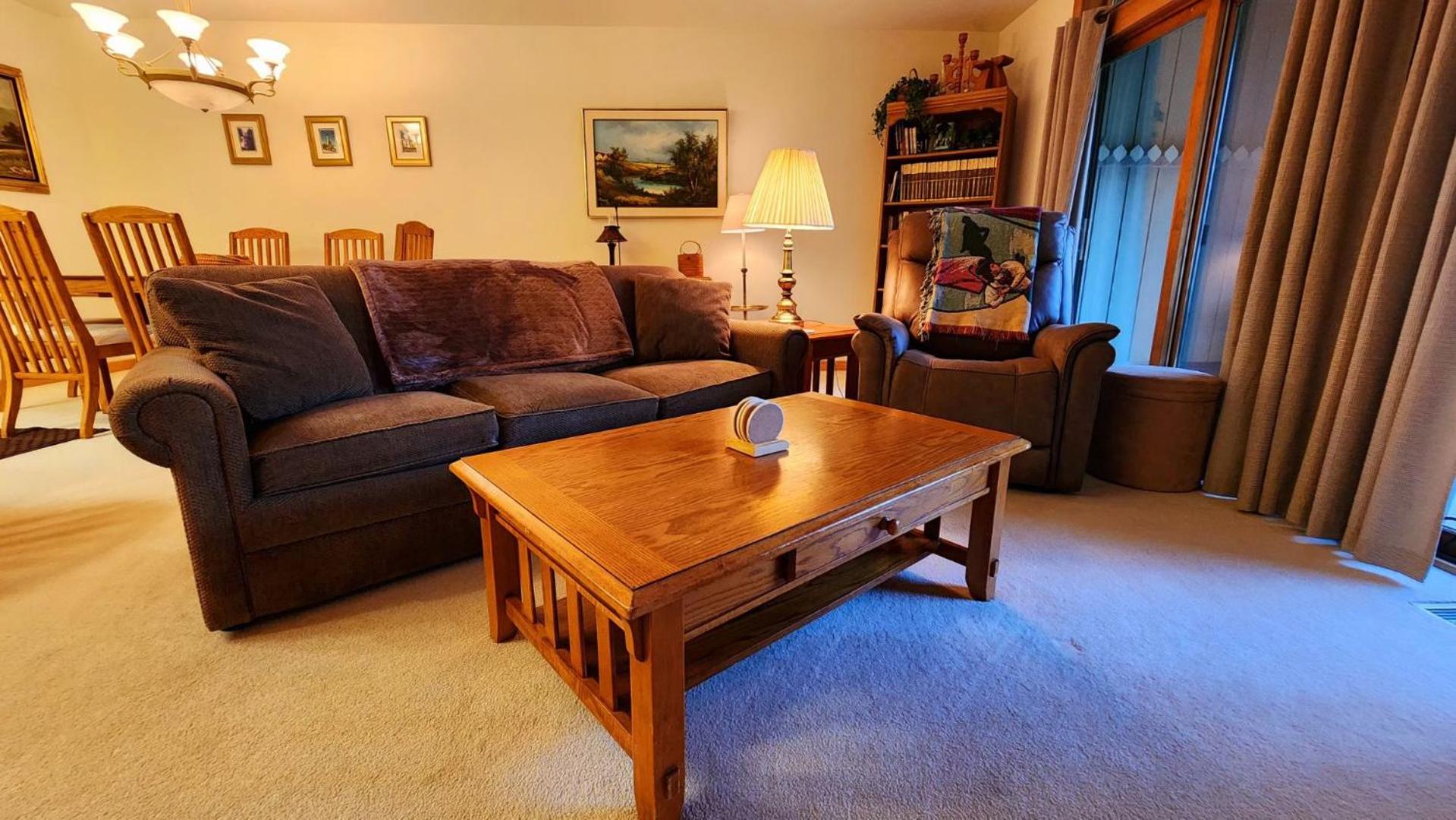 Two-Bedroom House photo 2