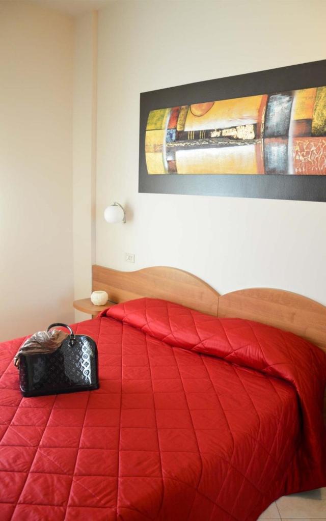 Double Room - Photo 3
