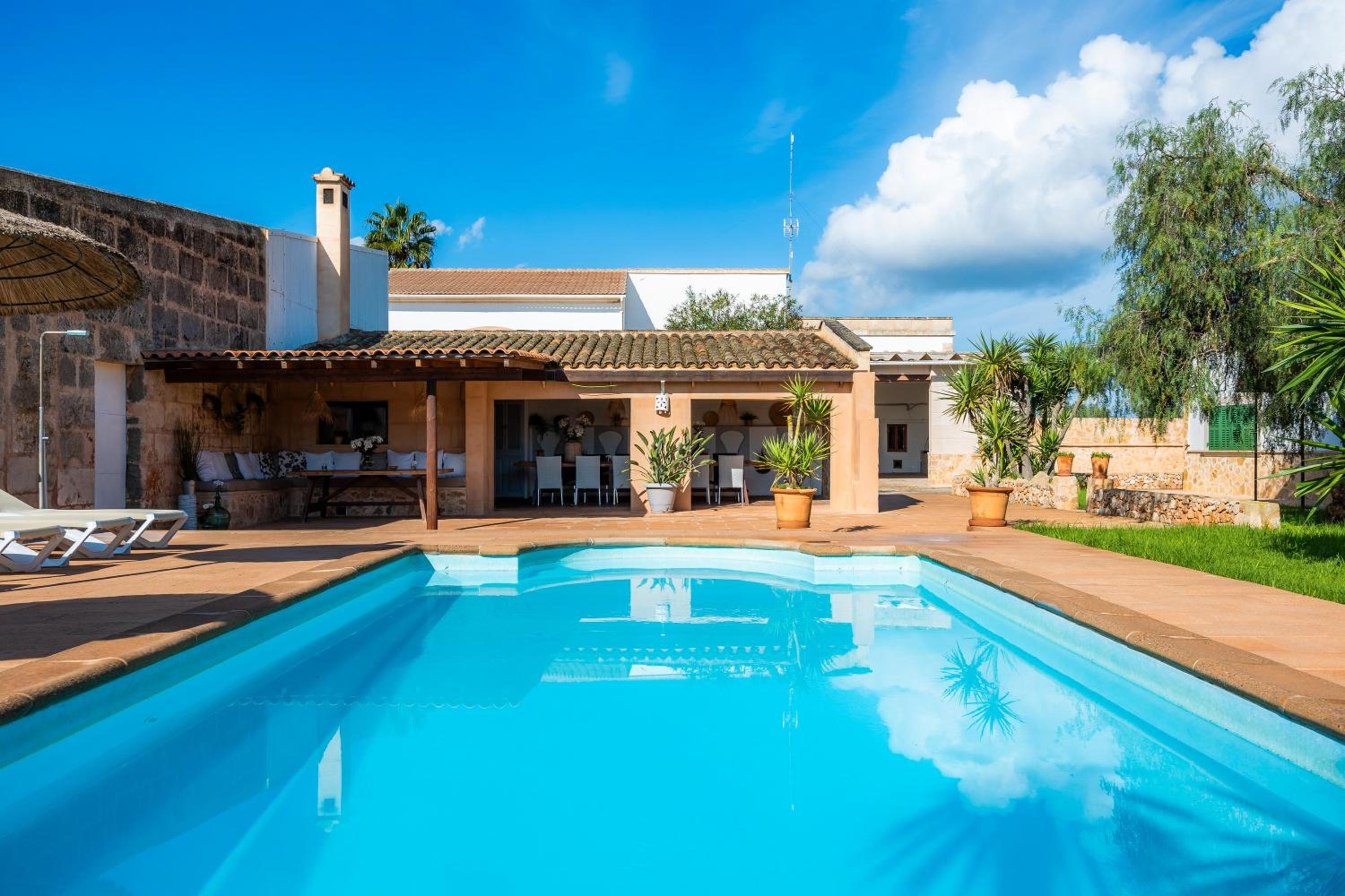 Villa with Garden View photo 3