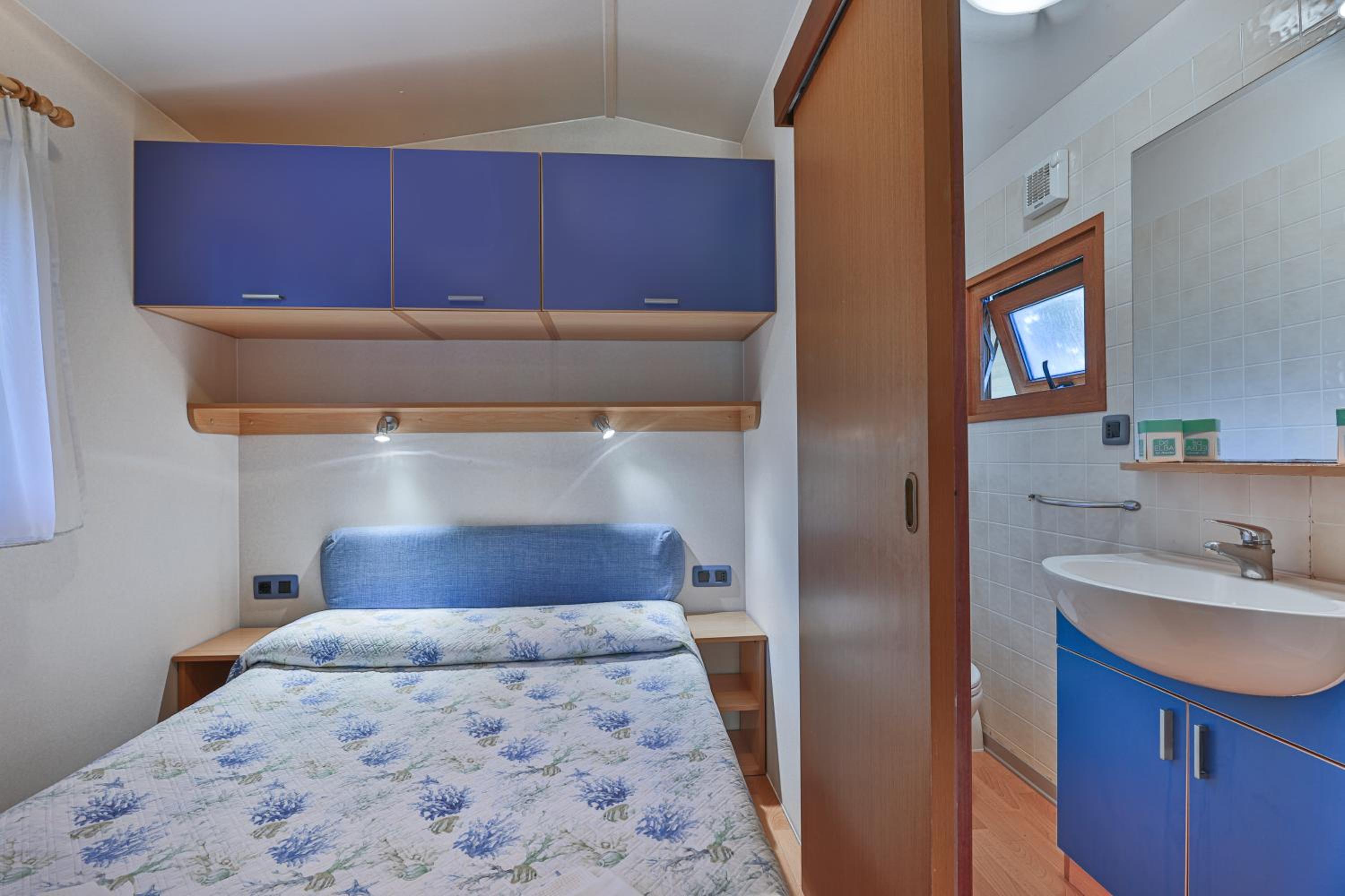 One-Bedroom Bungalow photo 1