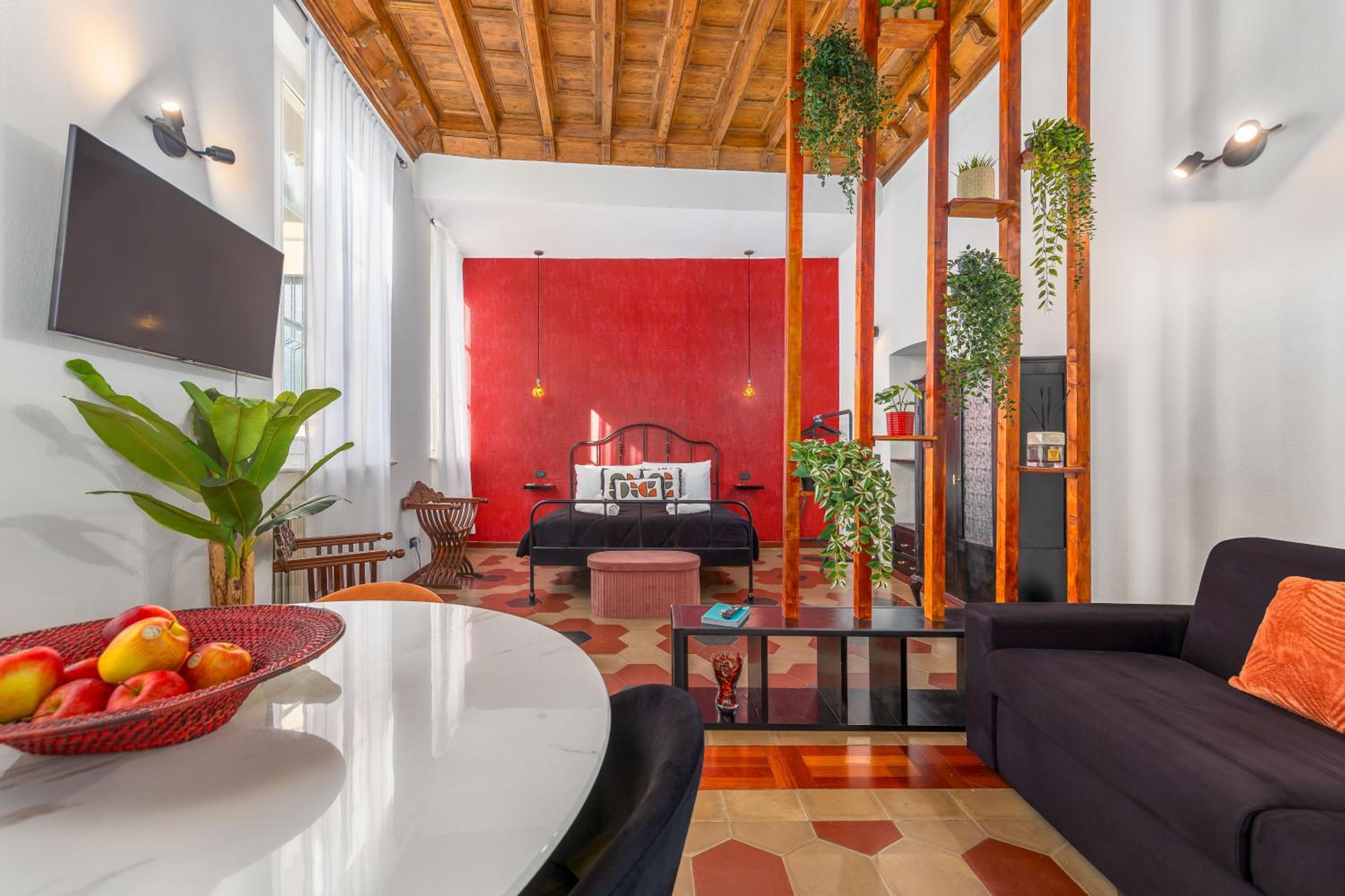 Deluxe Apartment