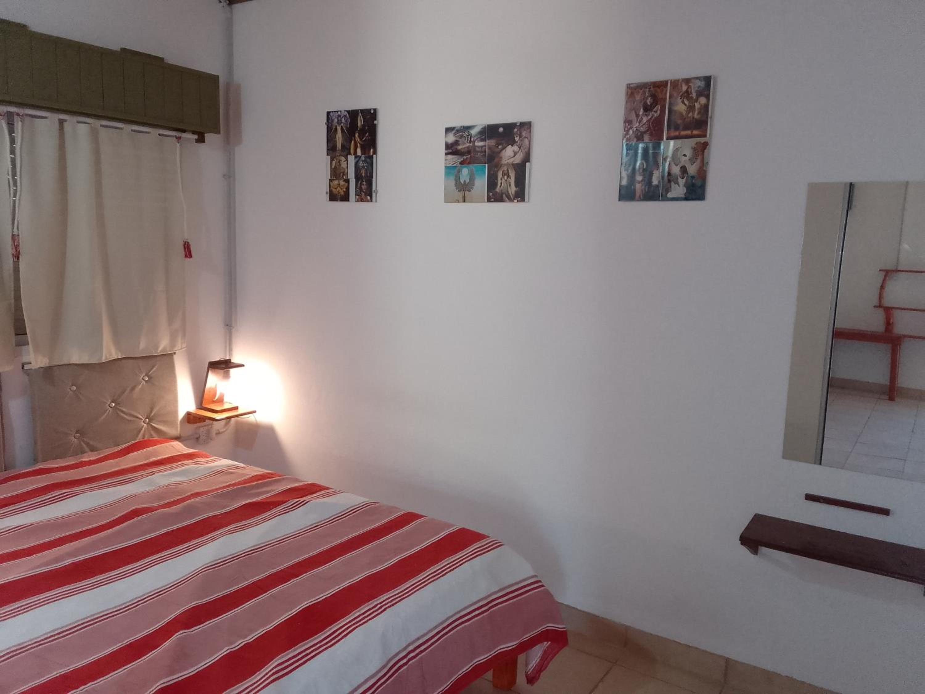 One-Bedroom House photo 3
