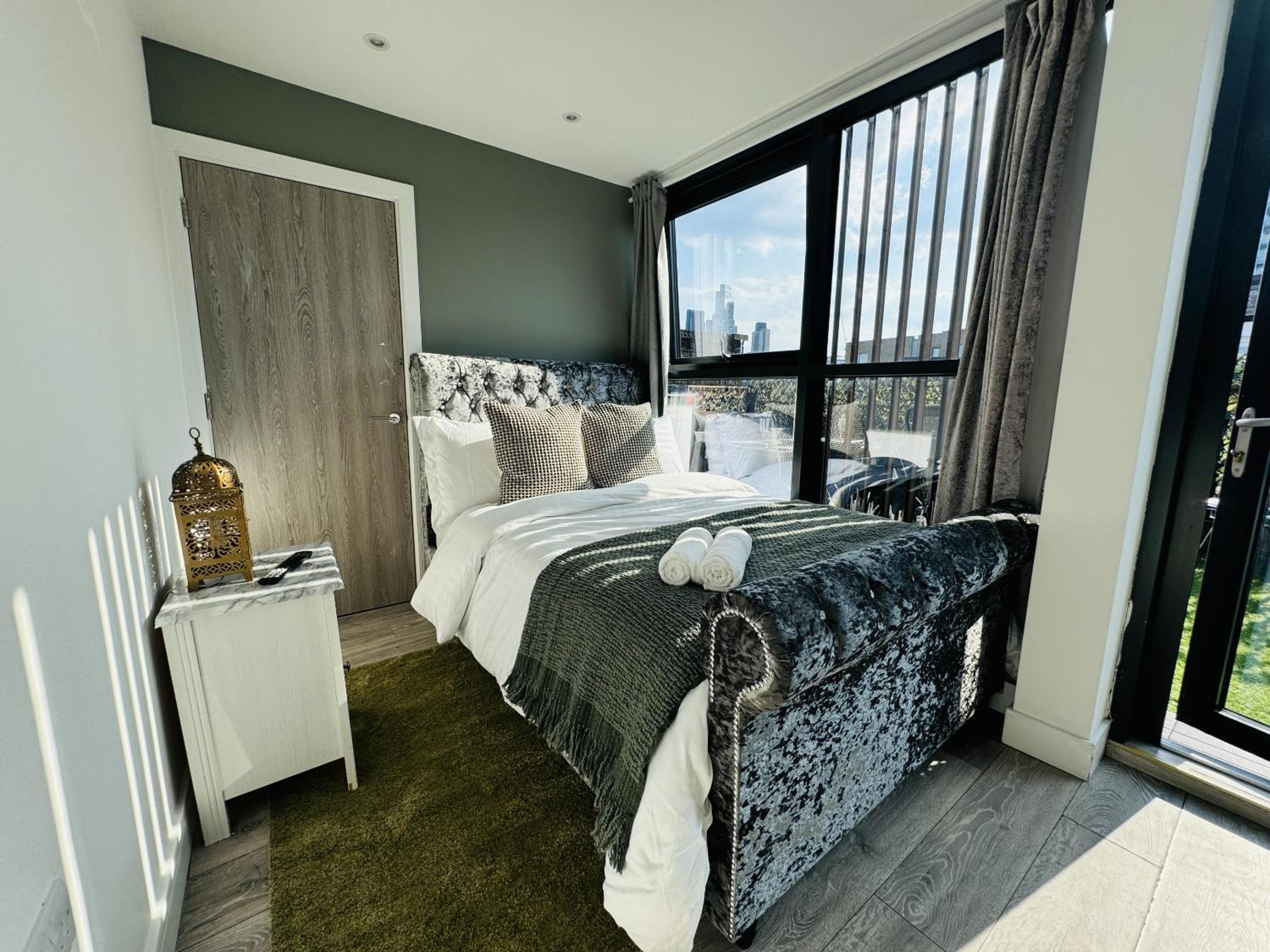 Standard Double Room with Shared Bathroom photo 2