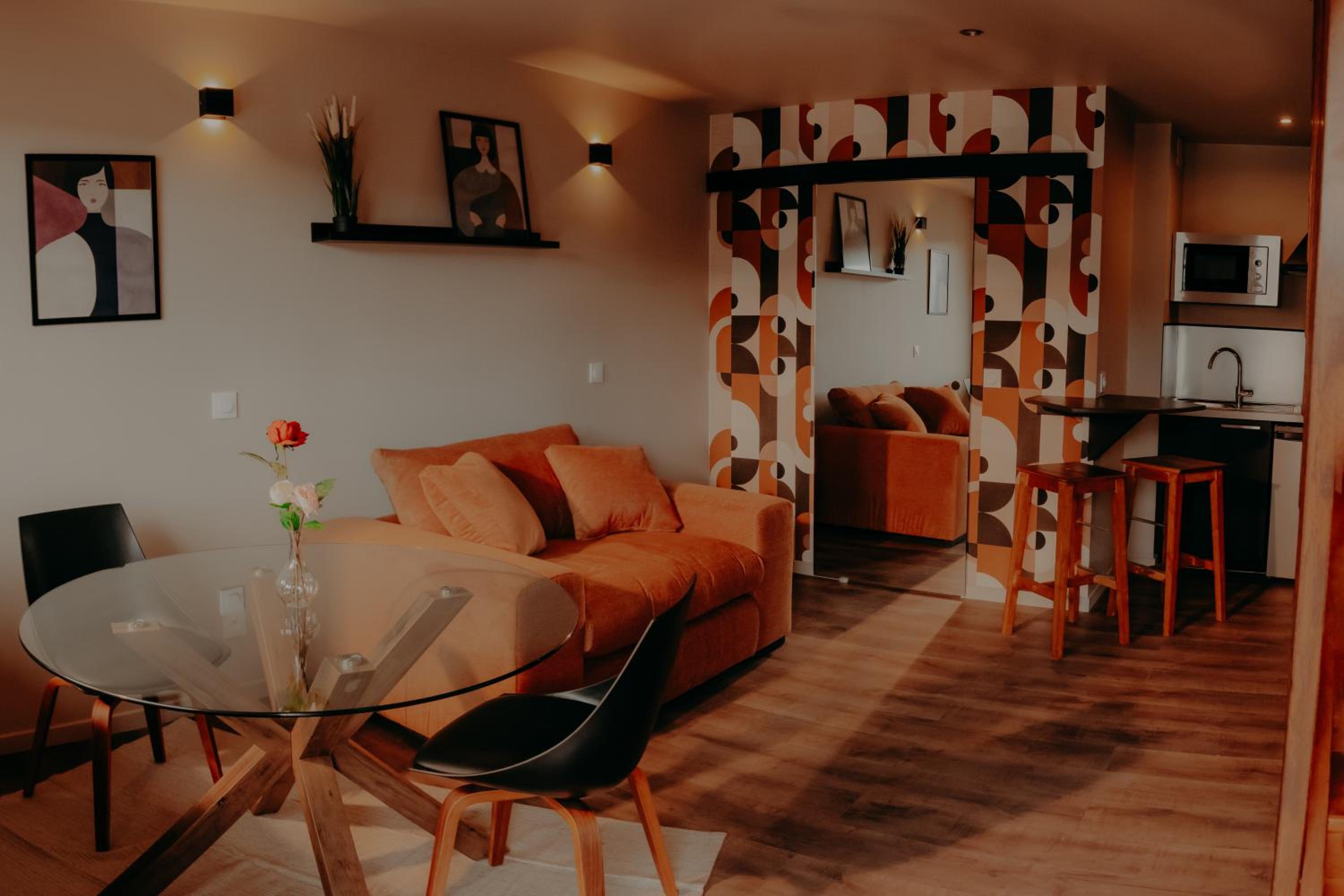 Deluxe King Studio
