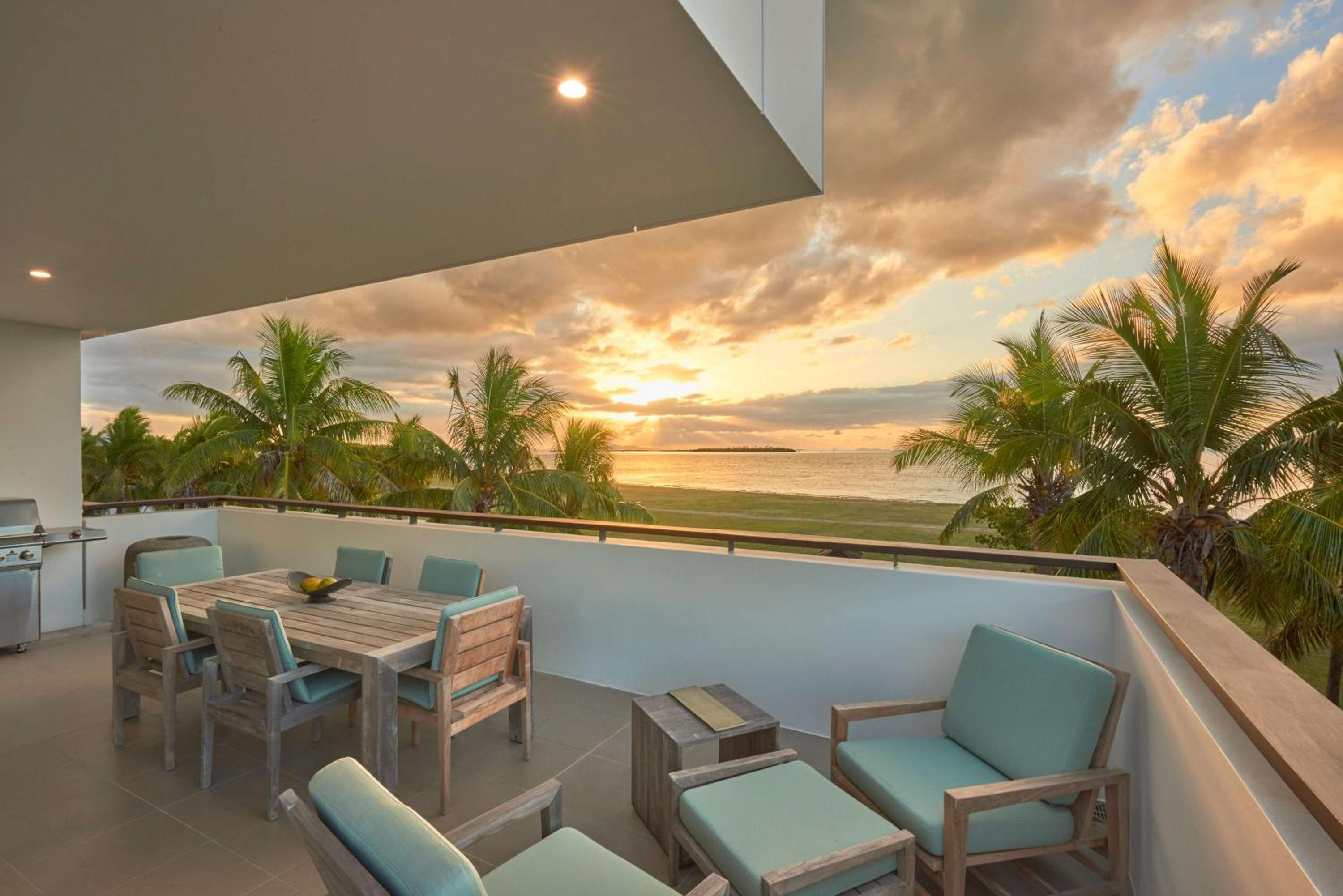 Balcony & Terrace