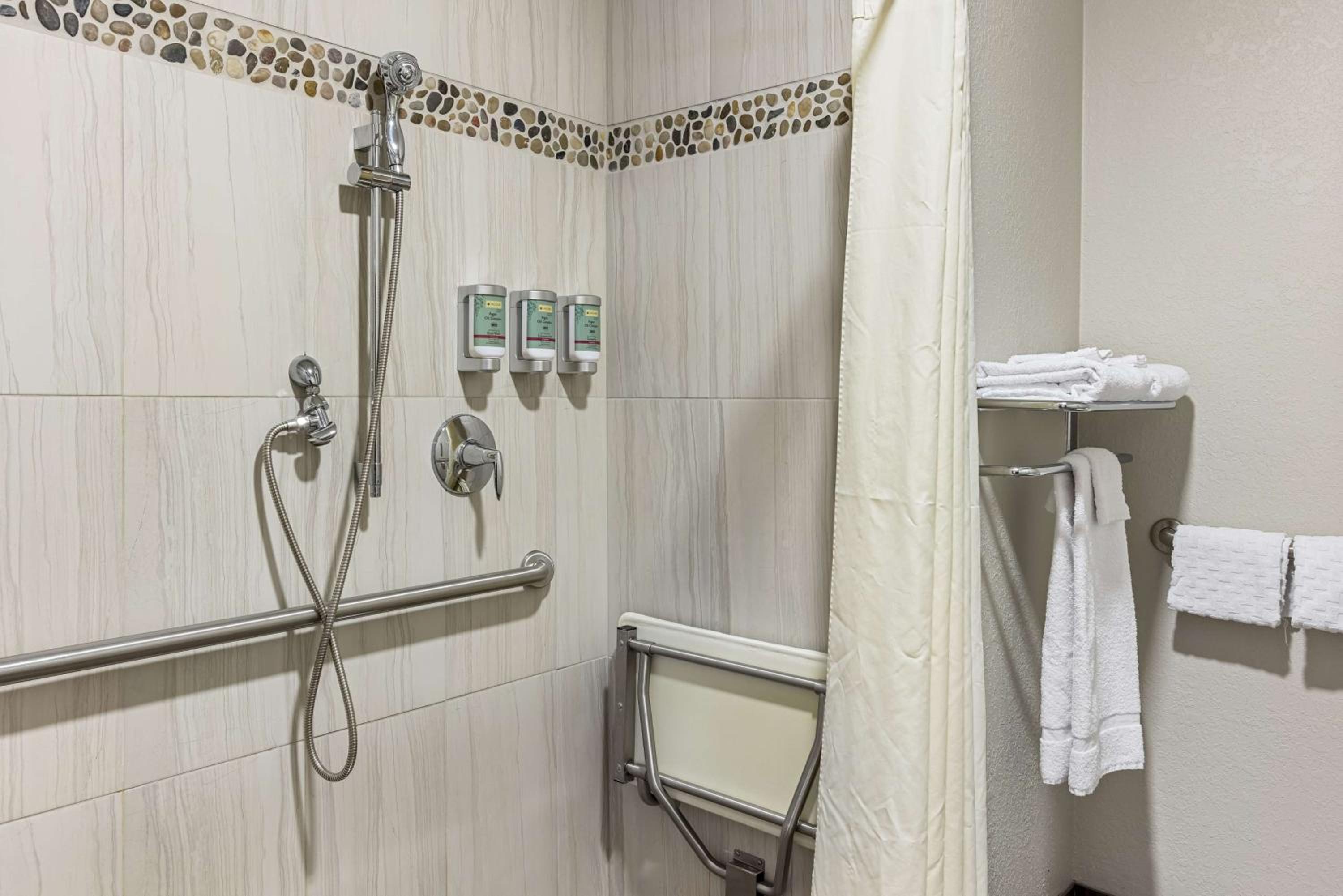 Best Western of Harbor Springs, Photo 6