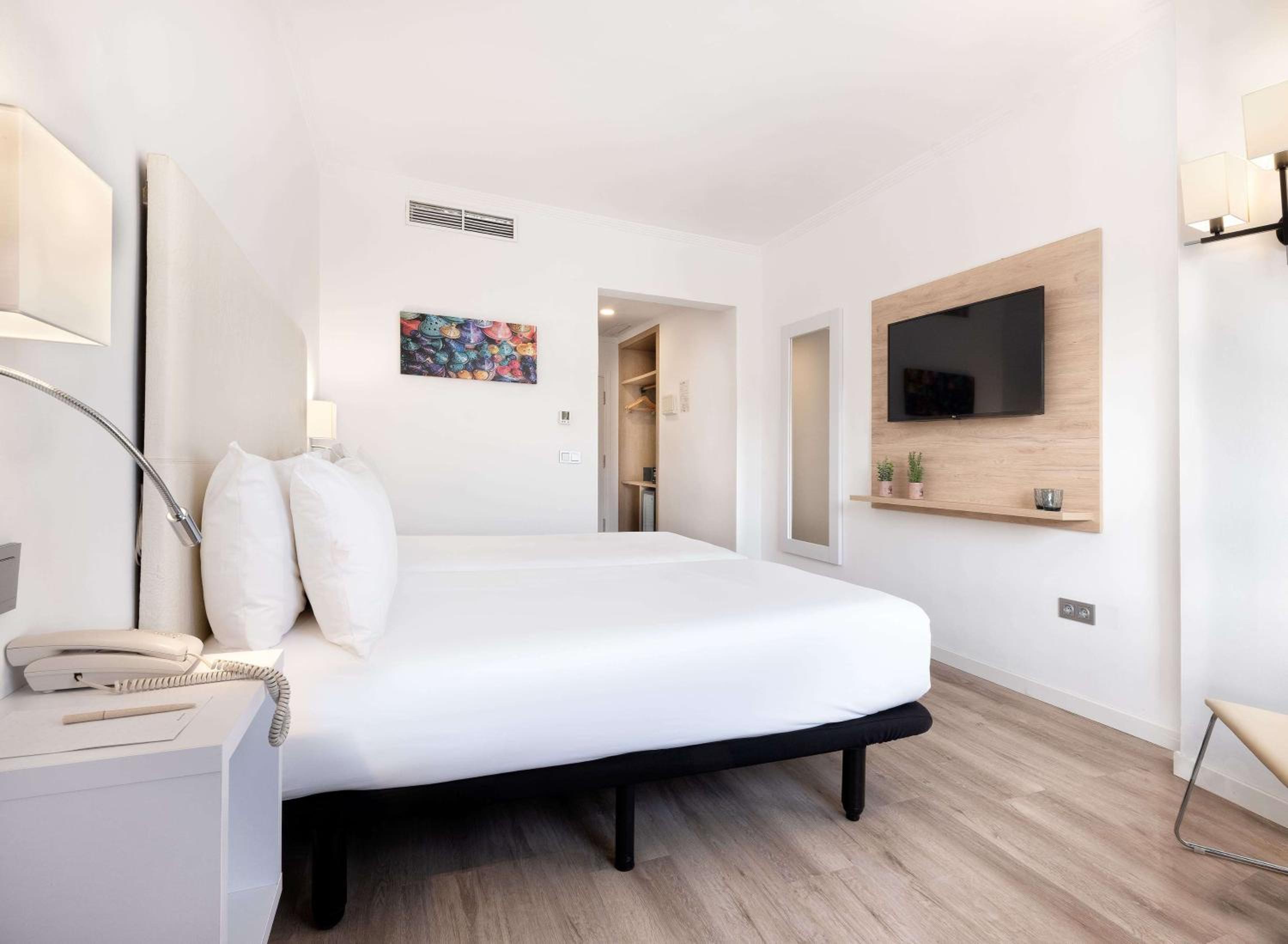 Standard Room - Photo 4