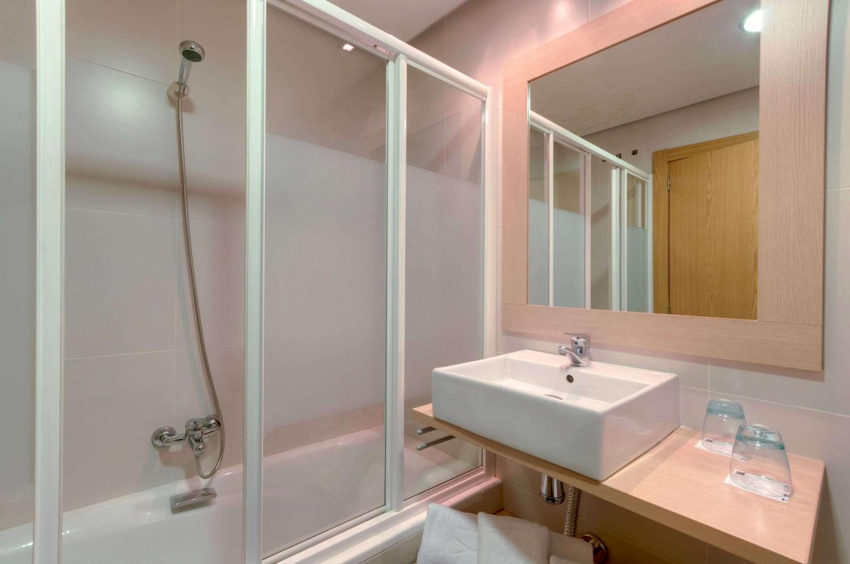 Superior Double Room with lounge - Photo 2