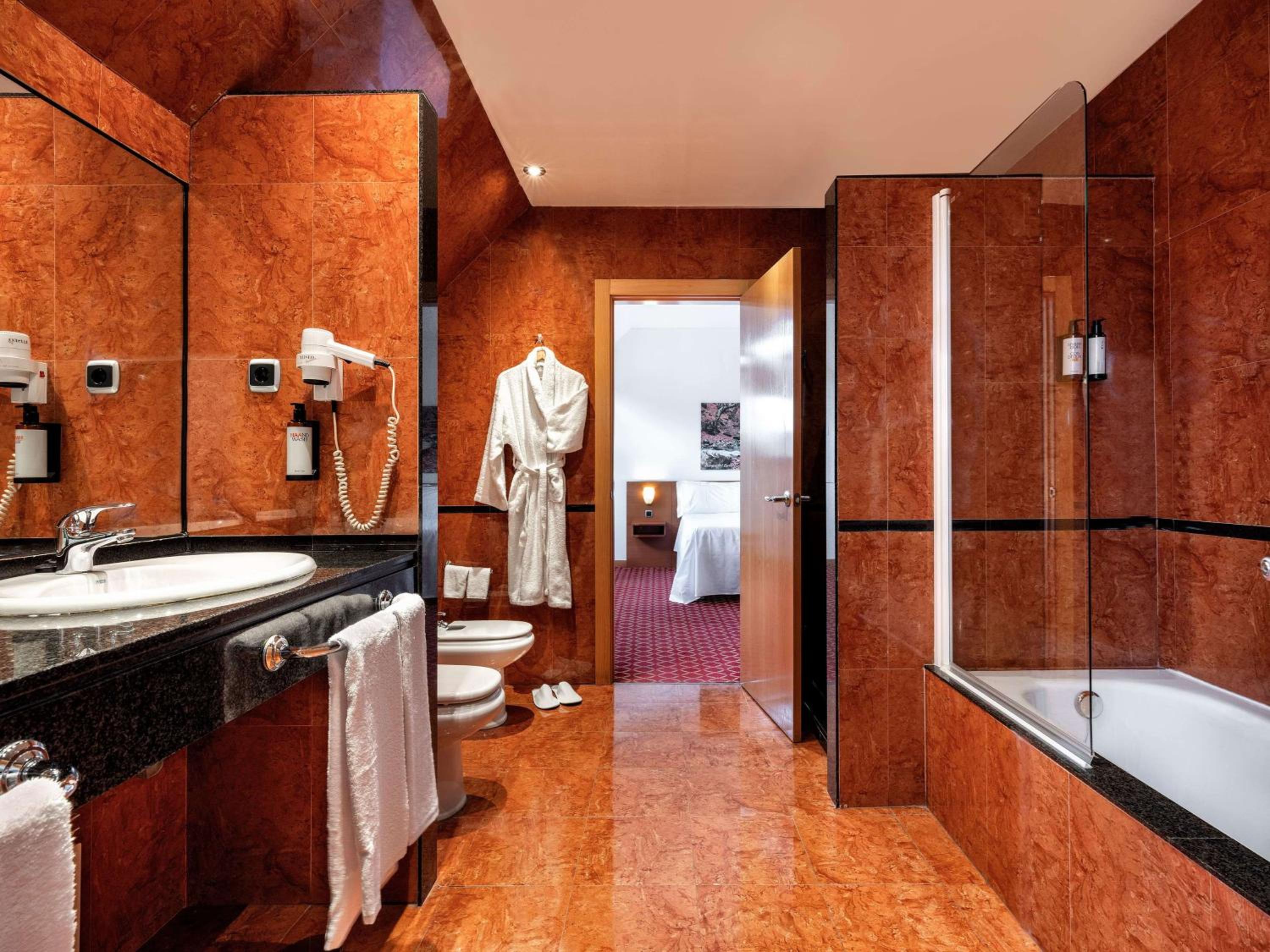 Junior Suite - Photo 5