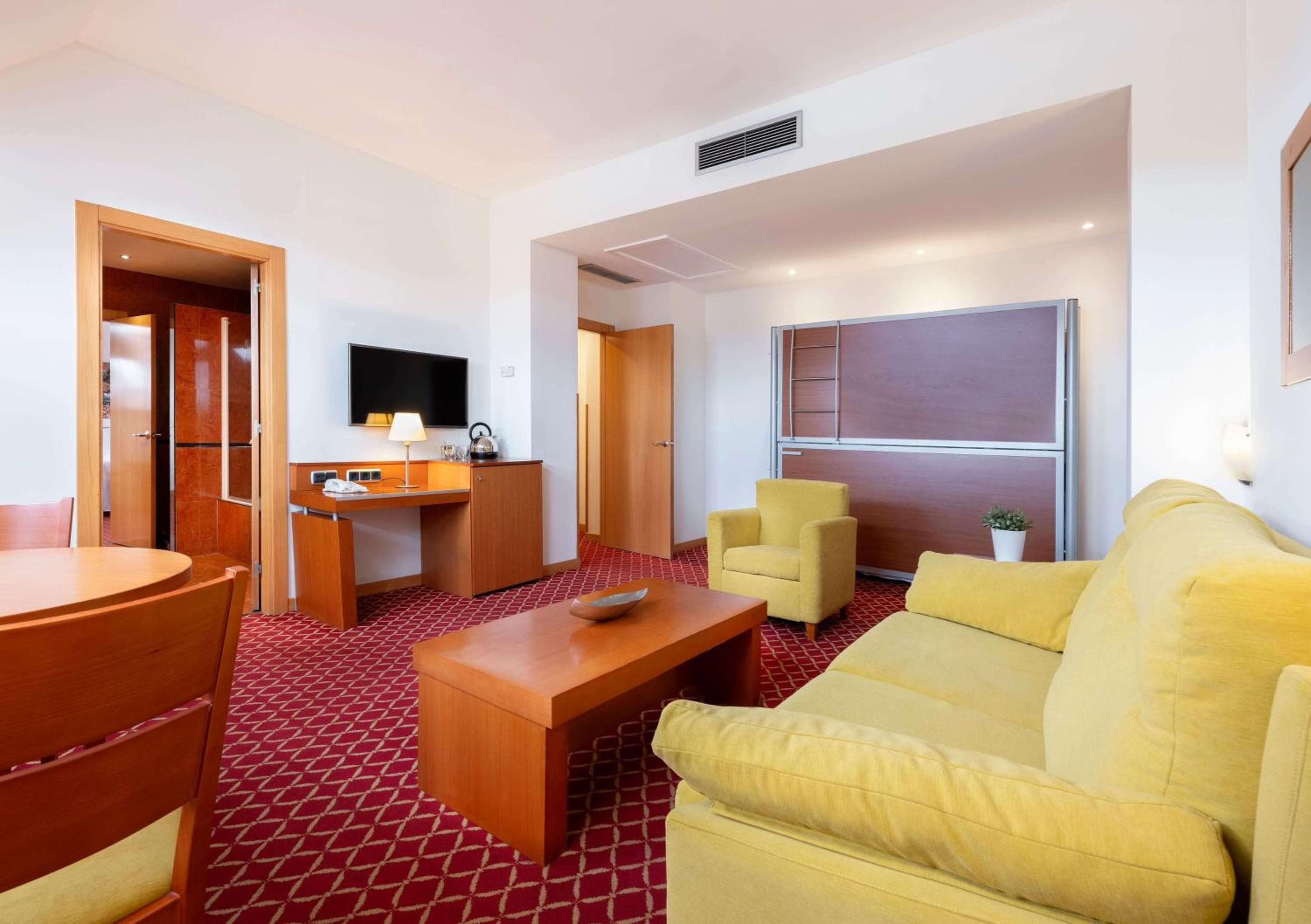 Junior Suite - Photo 3